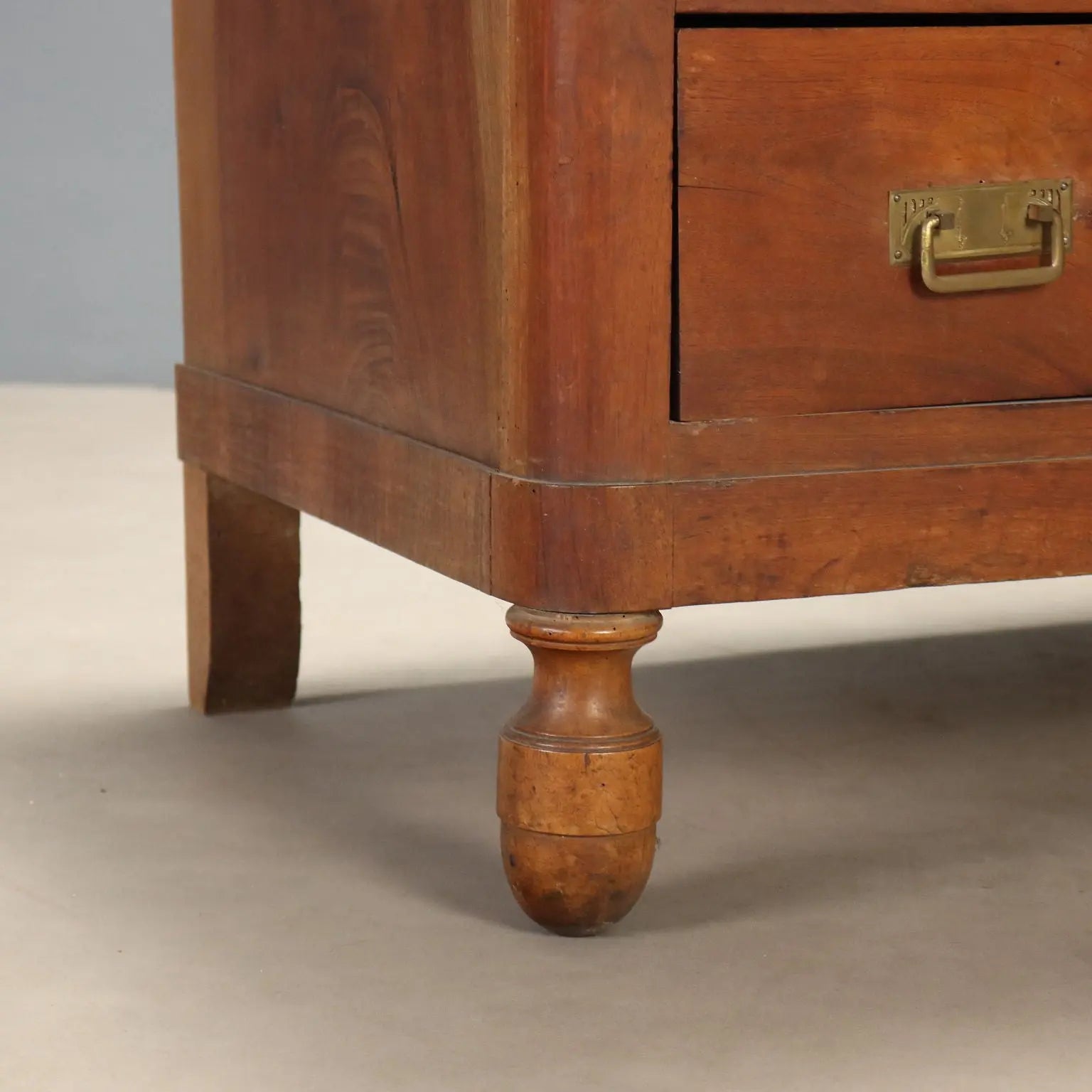 Antique Chest of Drawers Walnut 4 Drawers Italy XIX Century