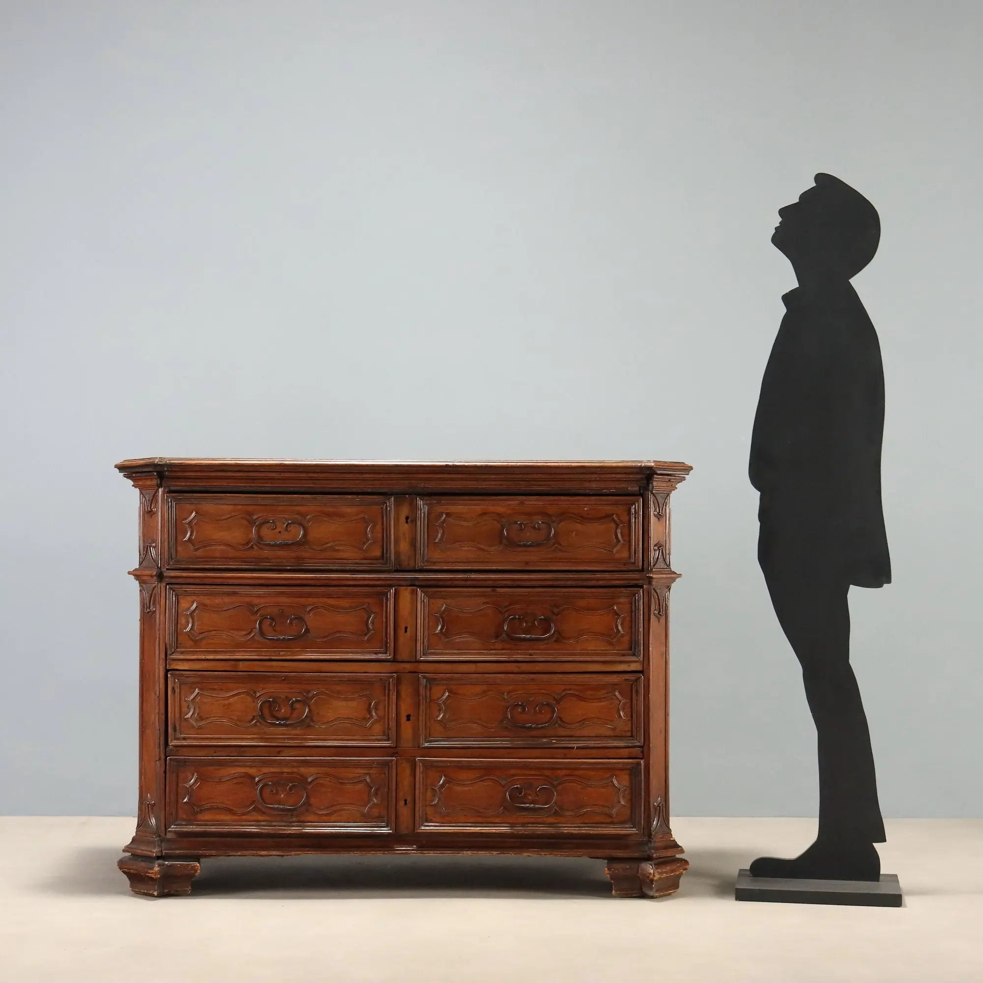 Antique Chest of Drawers Baroque Walnut Drawers Italy XVIII Century