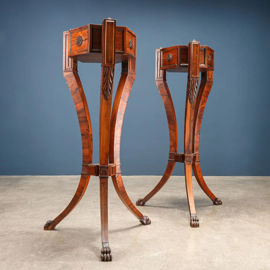 Pair of Antique Trypods Rosewood England XIX Century - England First Quarter XIX Century | Antiques | Bedside Tables