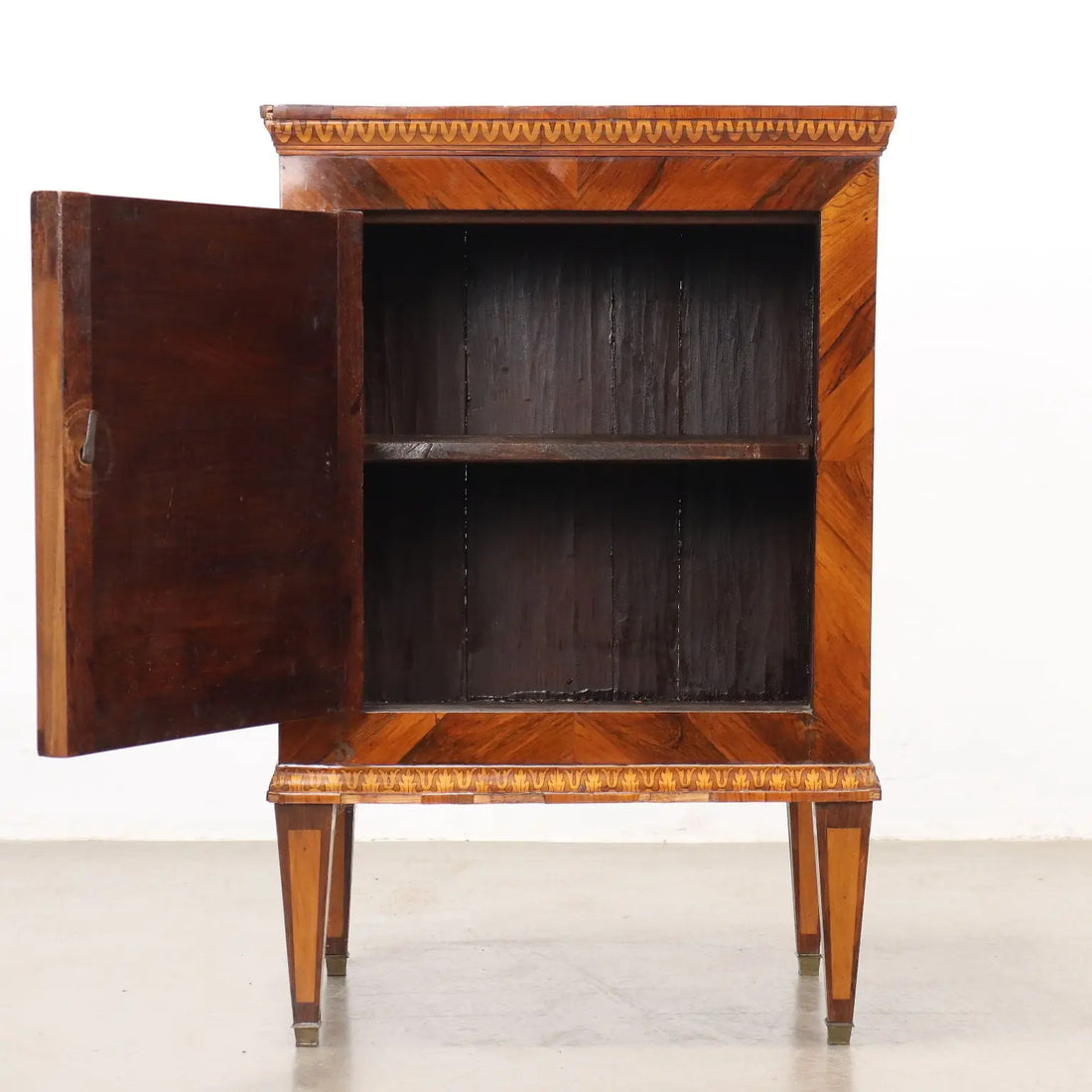 Antique Bedside Table Neoclassical Maple Italy XVIII Century - Italy, Late XVIII Century | Antiques | Bedside Tables
