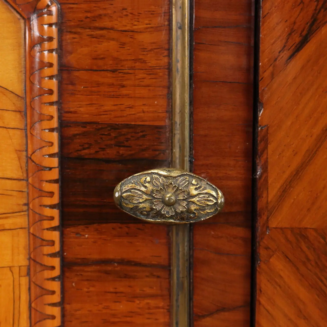 Antique Bedside Table Neoclassical Maple Italy XVIII Century - Italy, Late XVIII Century | Antiques | Bedside Tables