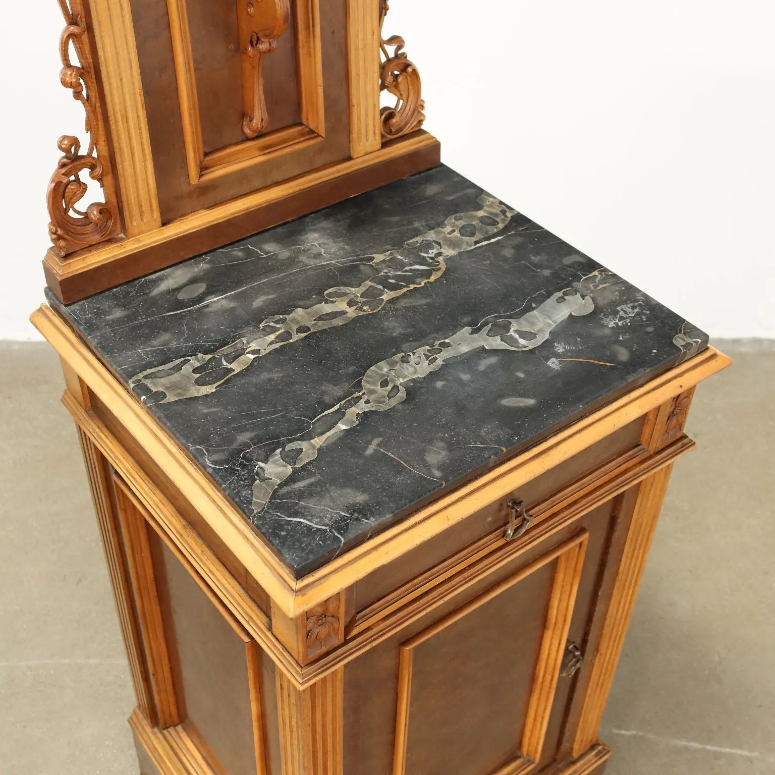 Antique Bedside Tables Art Nouveau Italy XIX Century - Pair of Liberty bedside tables | Antiques | Bedside Tables