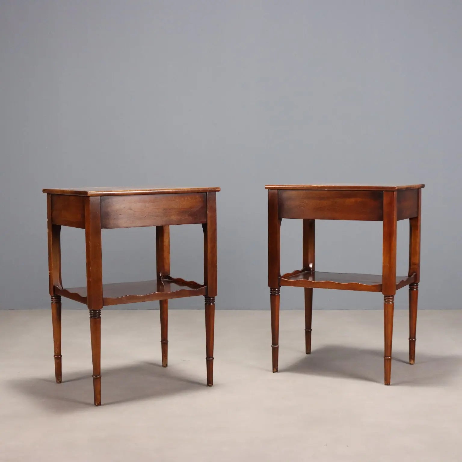 Antique Bedside Tables Statton Trutype Americana XX Century - Maryland-USA XX Century | Antiques | Bedside Tables