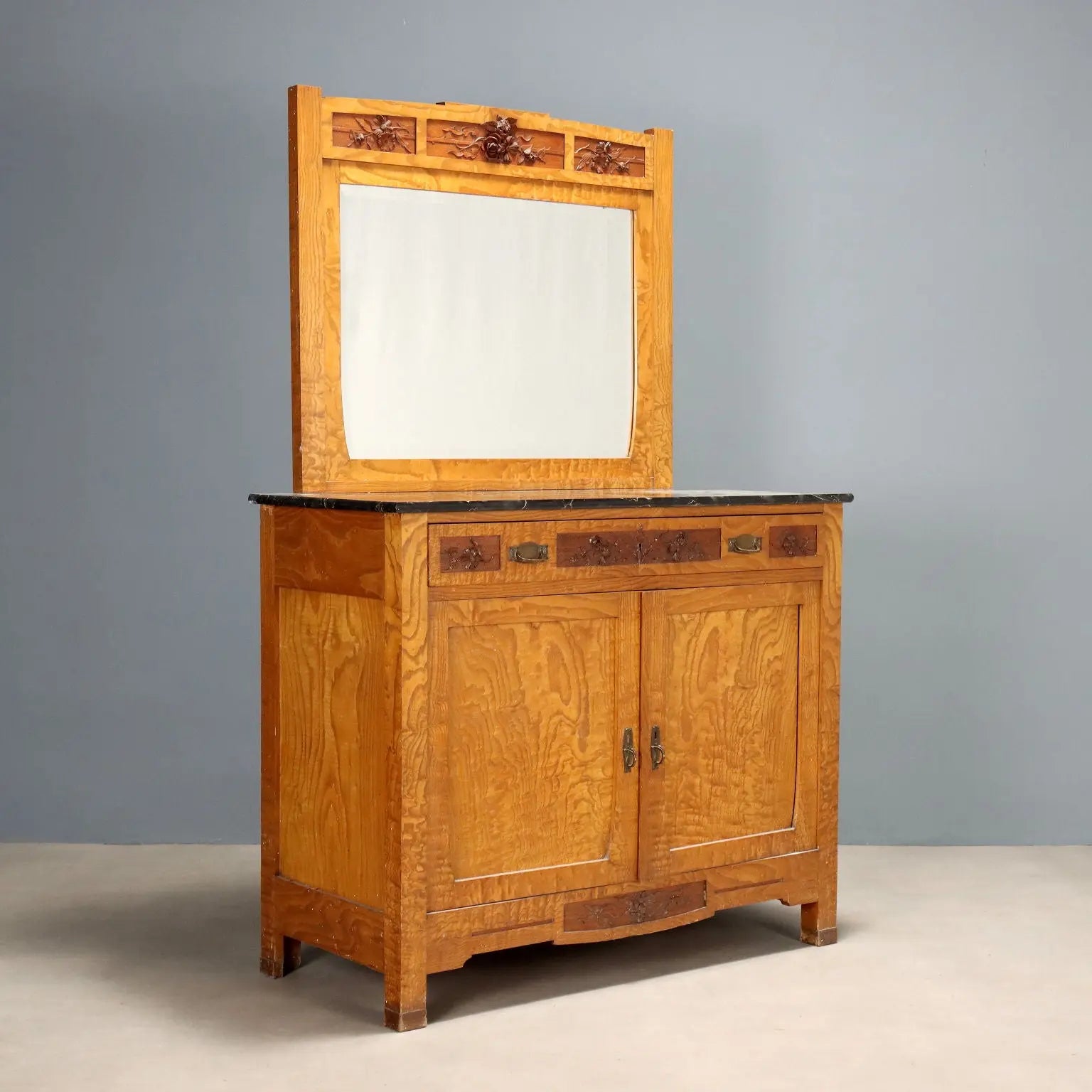 Liberty Oak Dresser, Marble - Italy Early 1900s