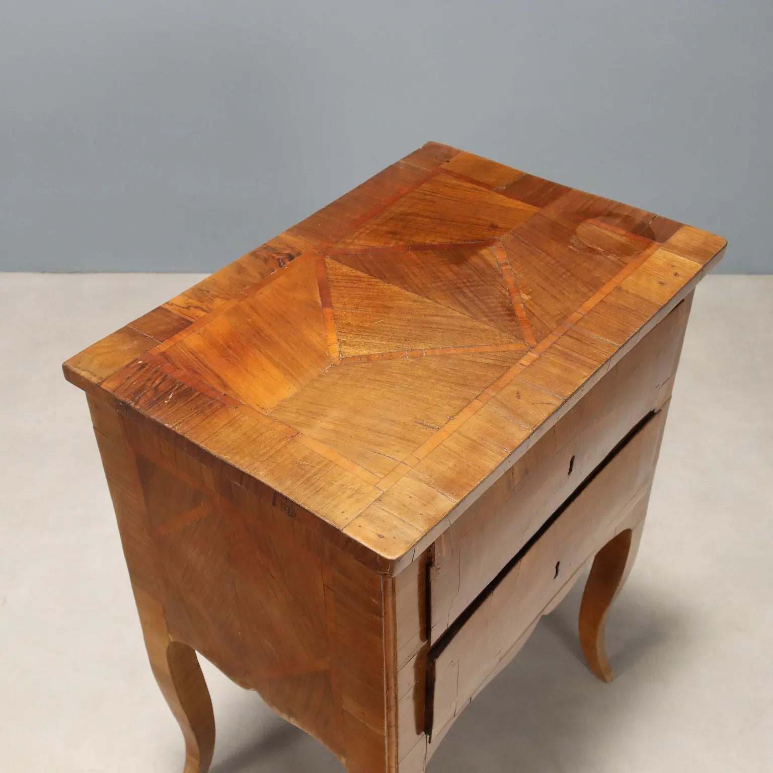 Antique Baroque Nightstand Walnut Bois de Rose Italy XVIII Century