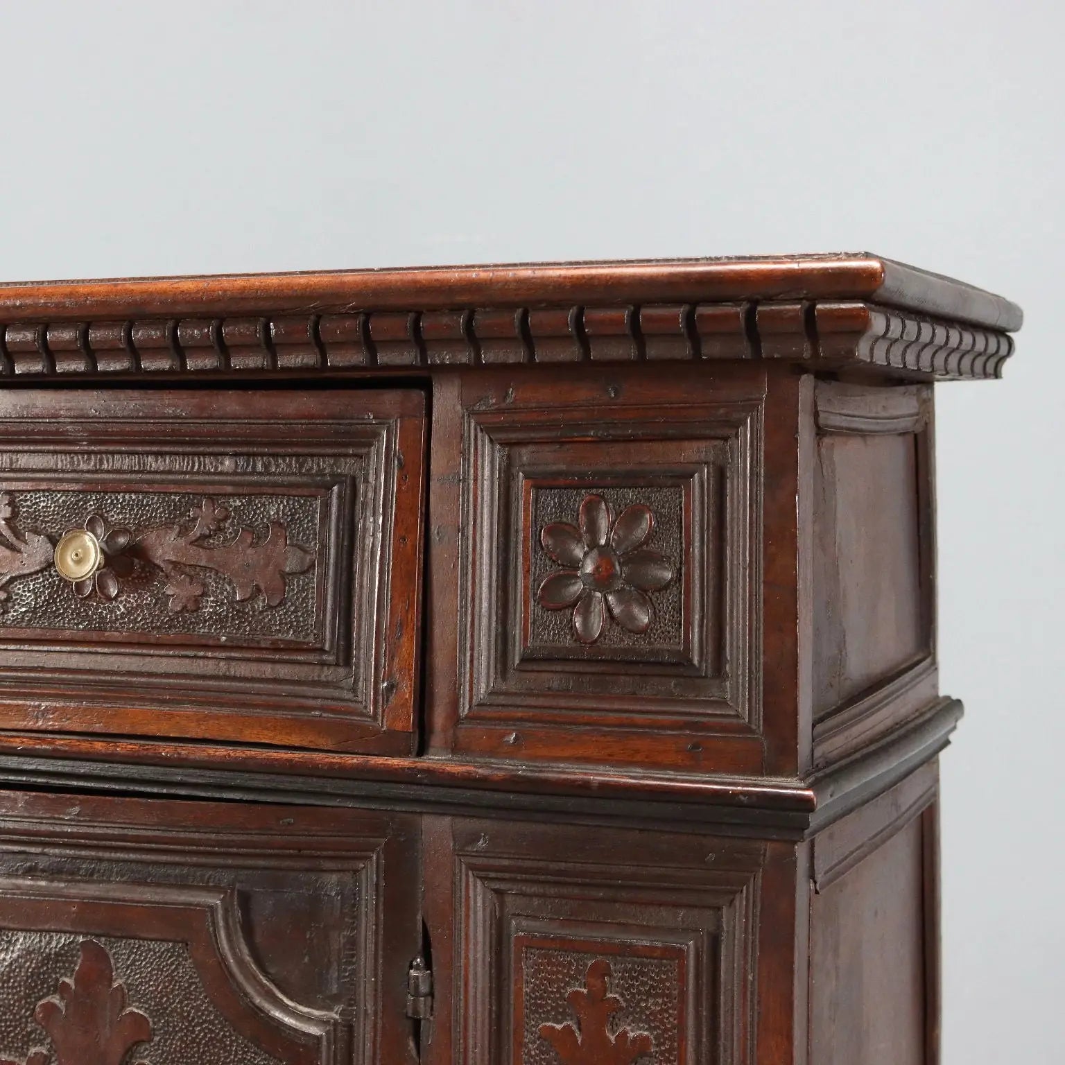 Antique Bedside Table Baroque Walnut Italy Early XVIII Century - Italy, Early XVIII Century | Antiques | Bedside Tables