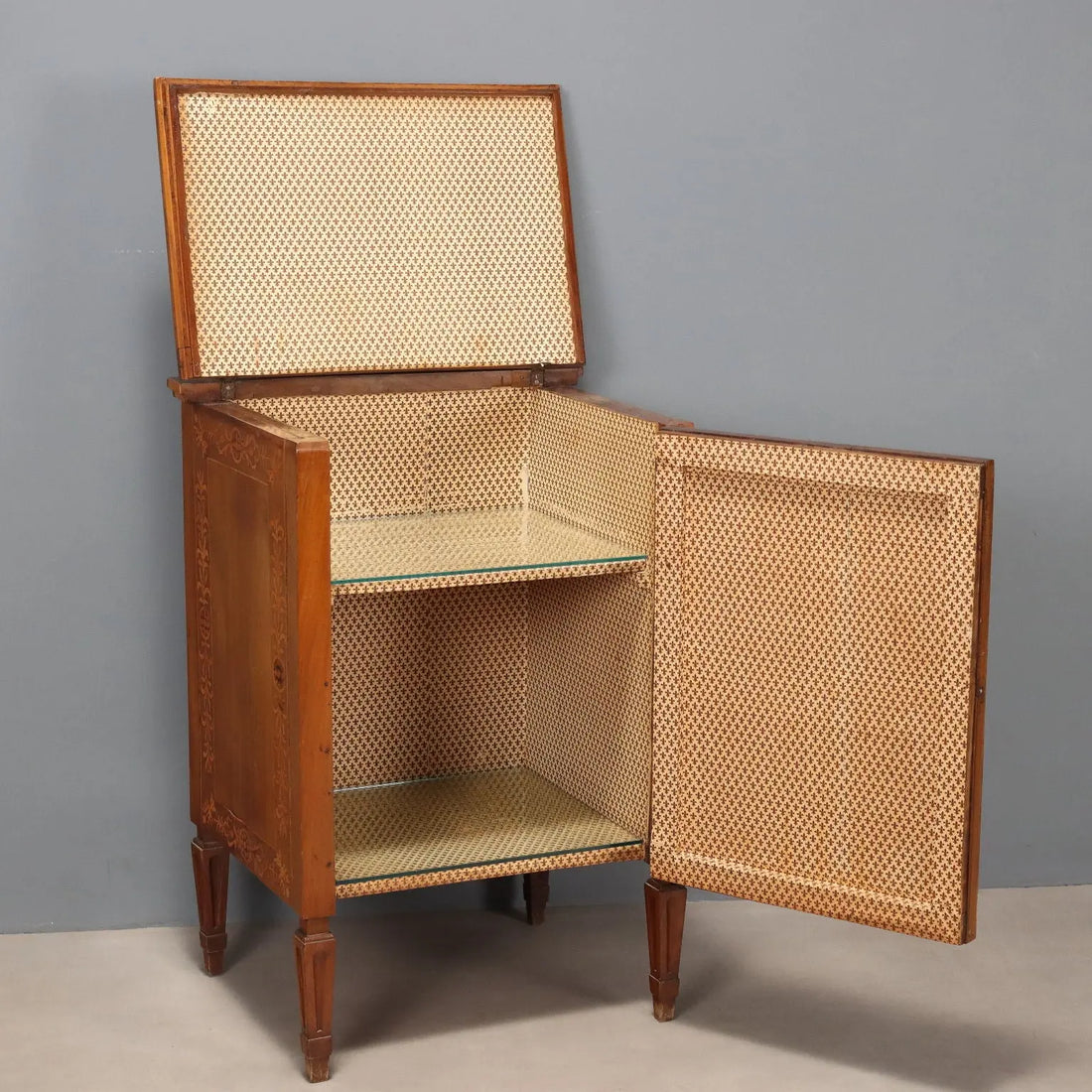 Antique Bedside Table Walnut Maple Bar Cabinet XIX Century - Italy, Late XIX Century | Antiques | Bedside Tables