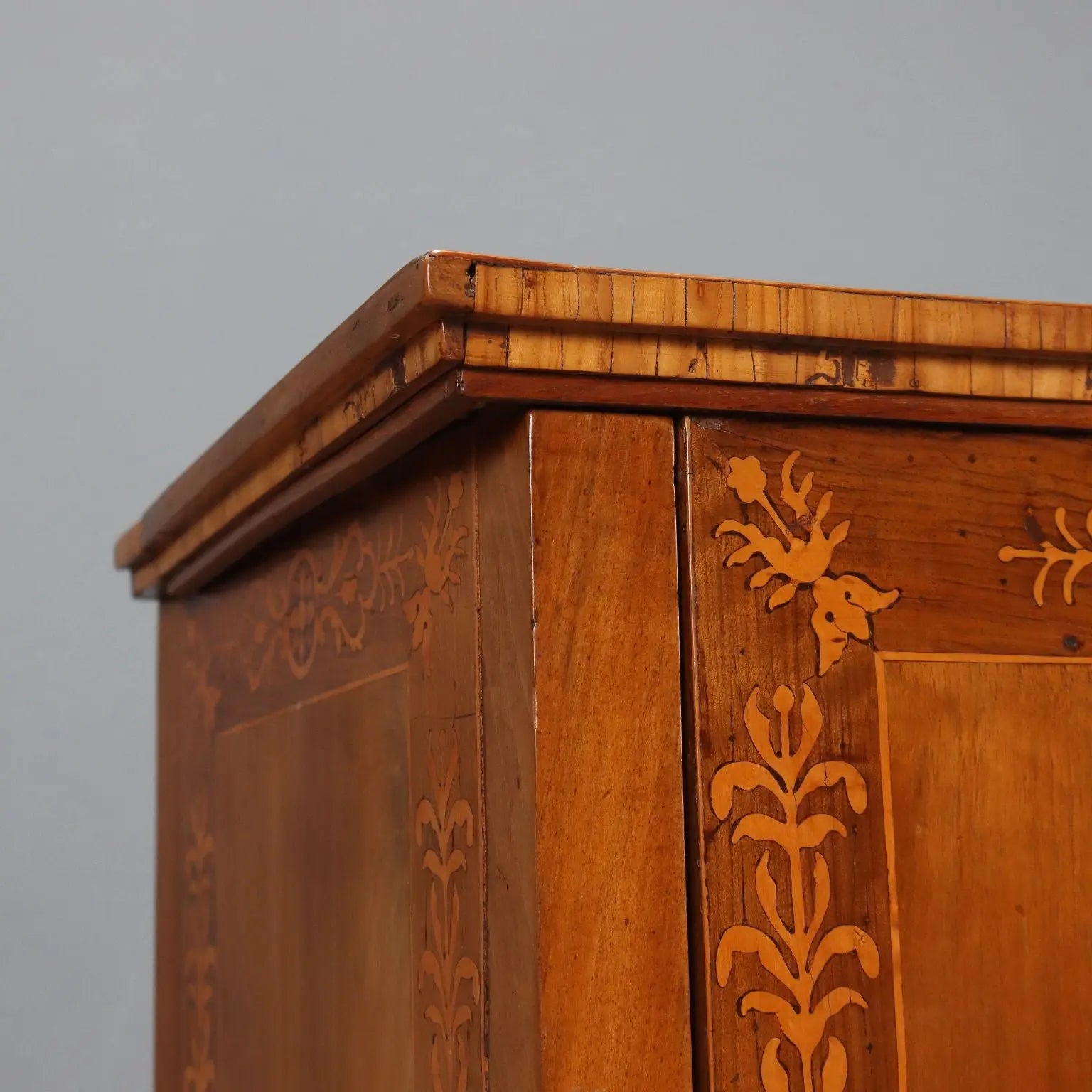 Antique Bedside Table Walnut Maple Bar Cabinet XIX Century - Italy, Late XIX Century | Antiques | Bedside Tables