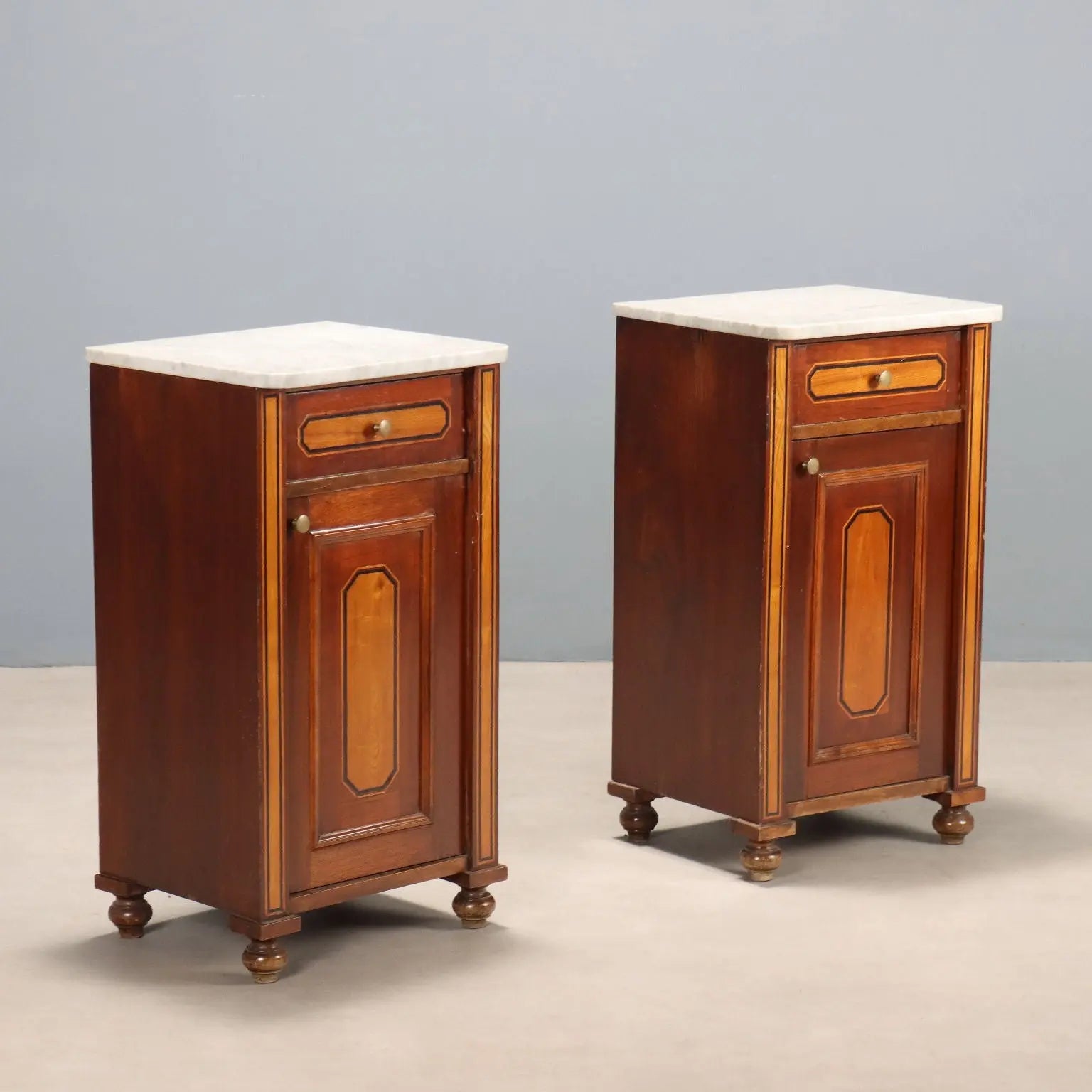 Antique Bedside Tables Mahogany Veneer White Marble XX Century - Italy, Early XX Century | Antiques | Bedside Tables