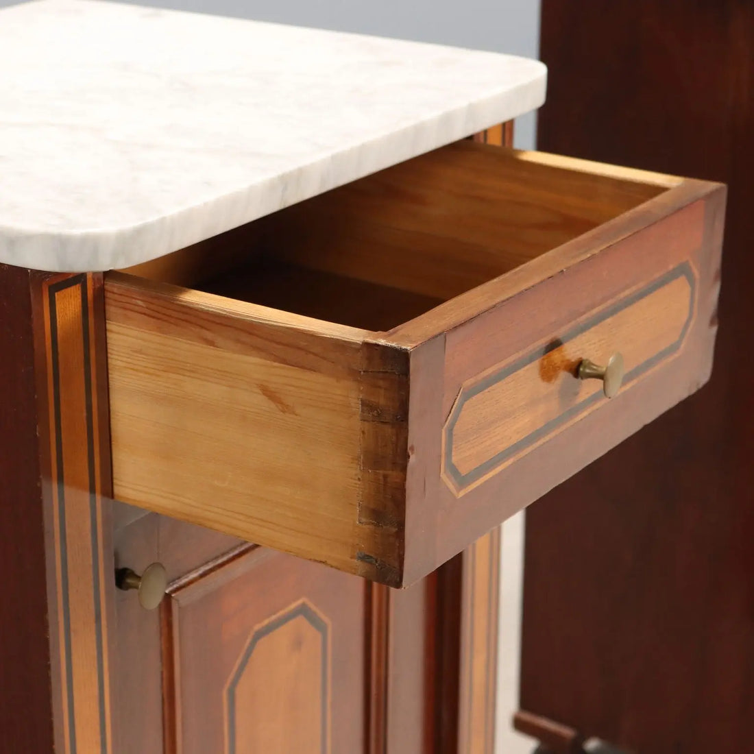Antique Bedside Tables Mahogany Veneer White Marble XX Century - Italy, Early XX Century | Antiques | Bedside Tables