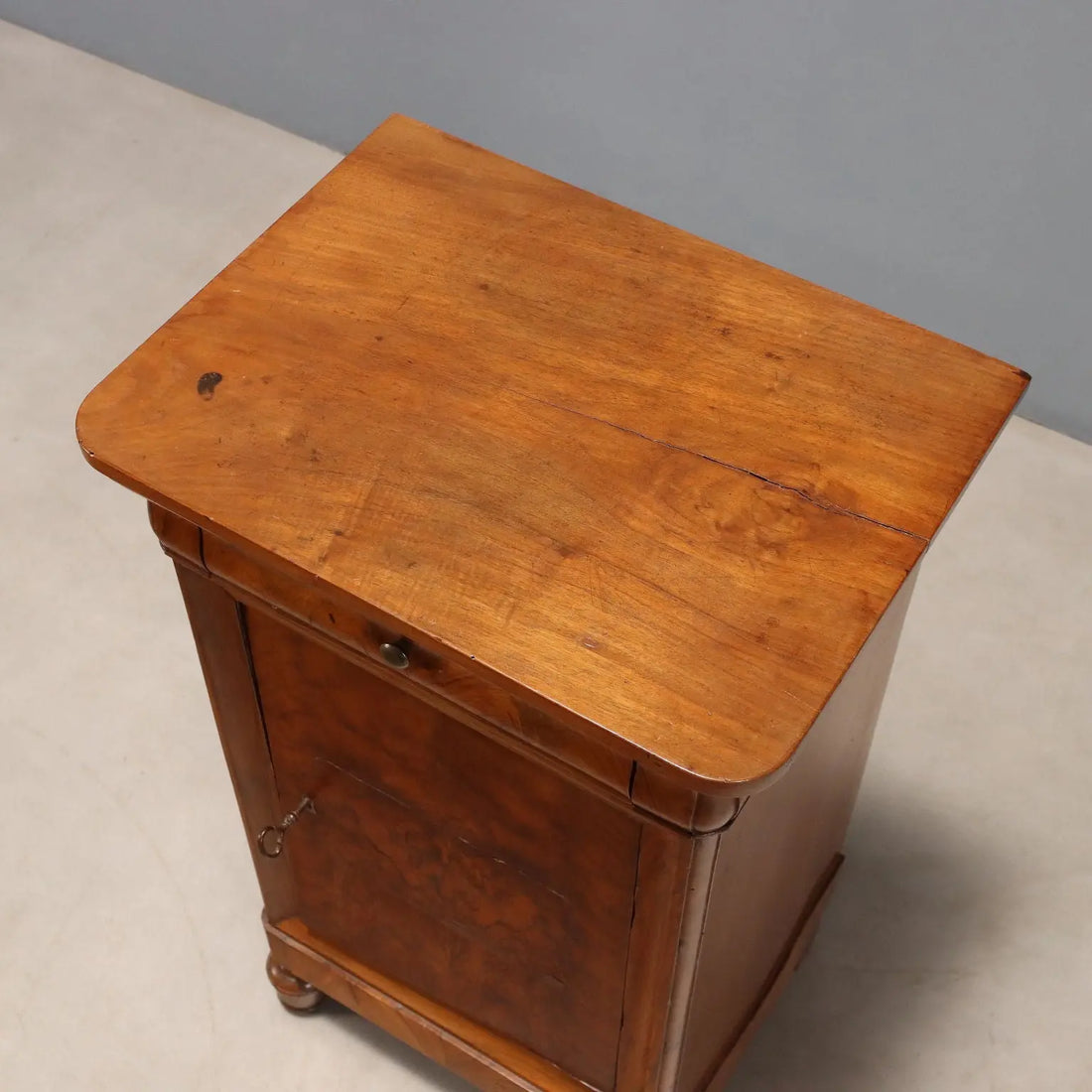 Antique Bedside Table Walnut Walnut Burl Italy XIX Century - Italy, Mid XIX Century | Antiques | Bedside Tables