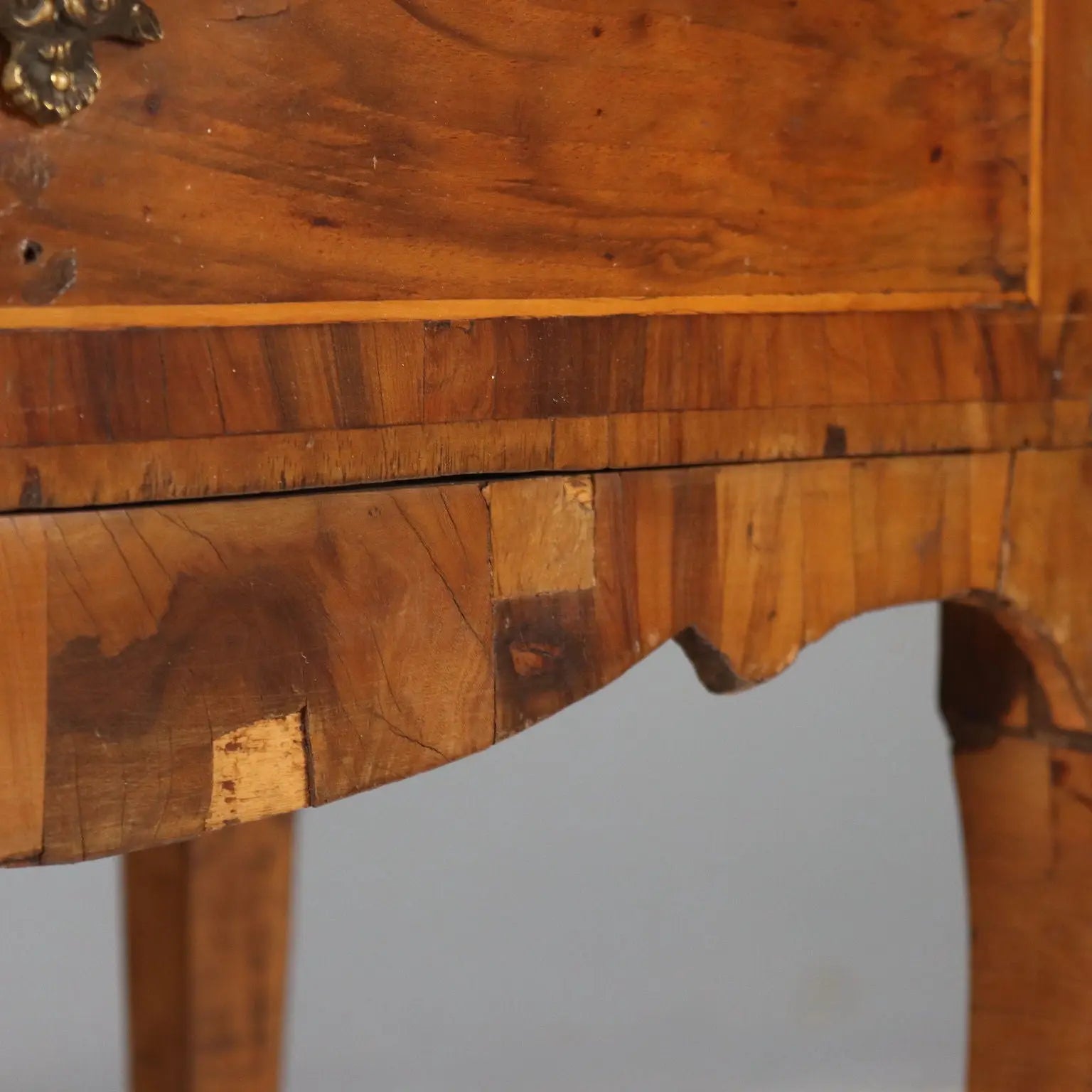 Antique Bedside Table Baroque Walnut Maple Italy XVIII Century - Central Italy, Mid XVIII Century | Antiques | Bedside Tables