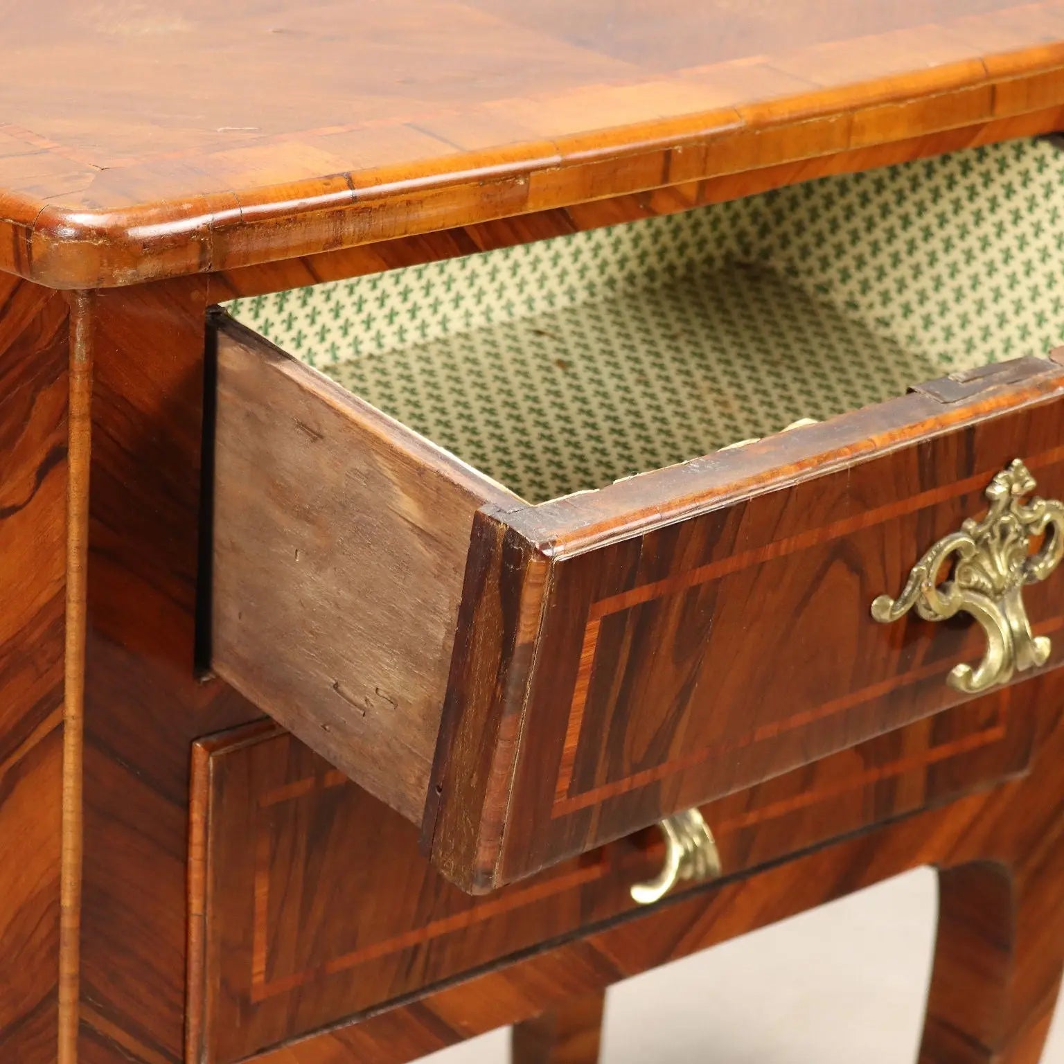 Antique Bedside Table Baroque Bois de Rose XVIII Century - Italy, XVIII Century | Antiques | Bedside Tables