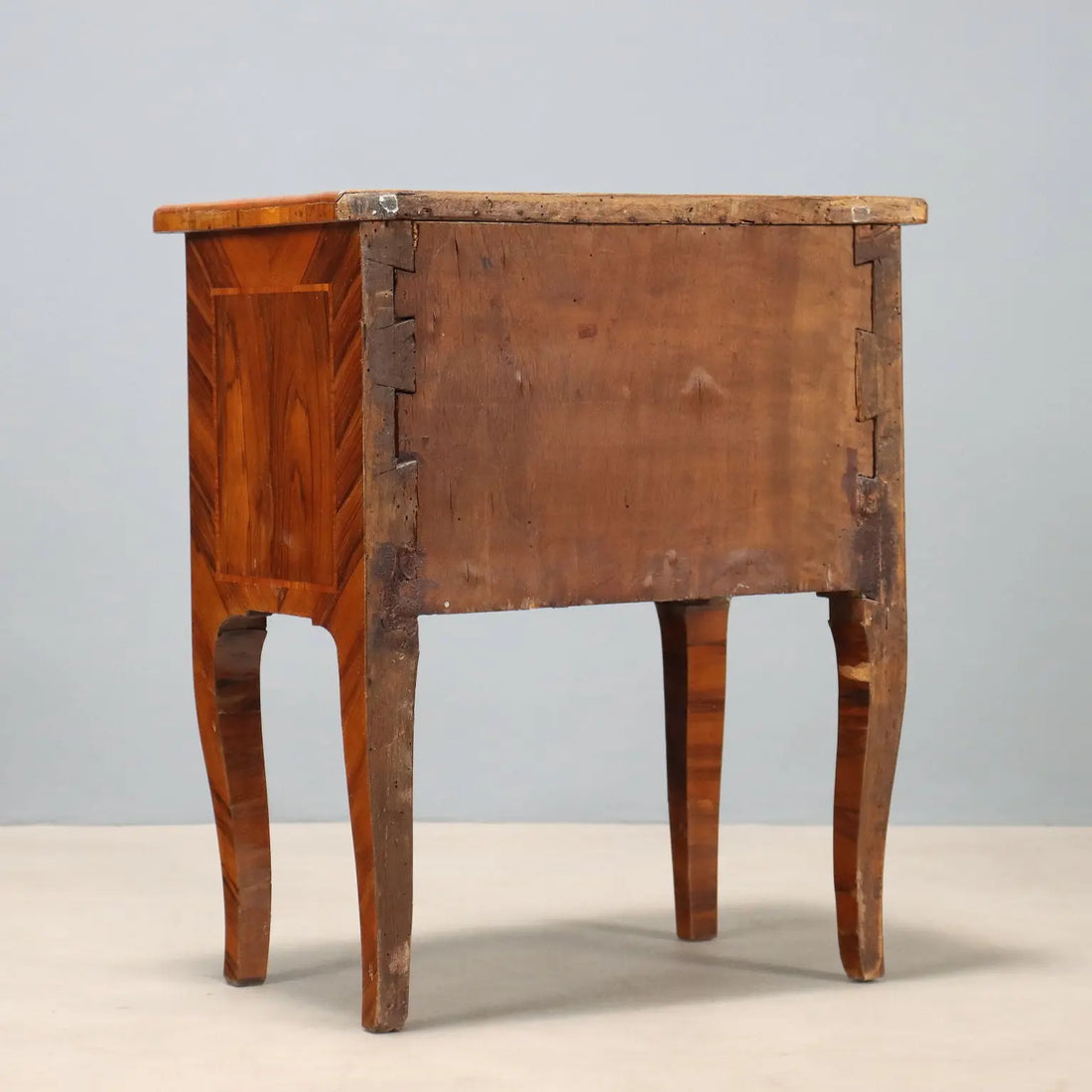 Antique Bedside Table Baroque Bois de Rose XVIII Century - Italy, XVIII Century | Antiques | Bedside Tables