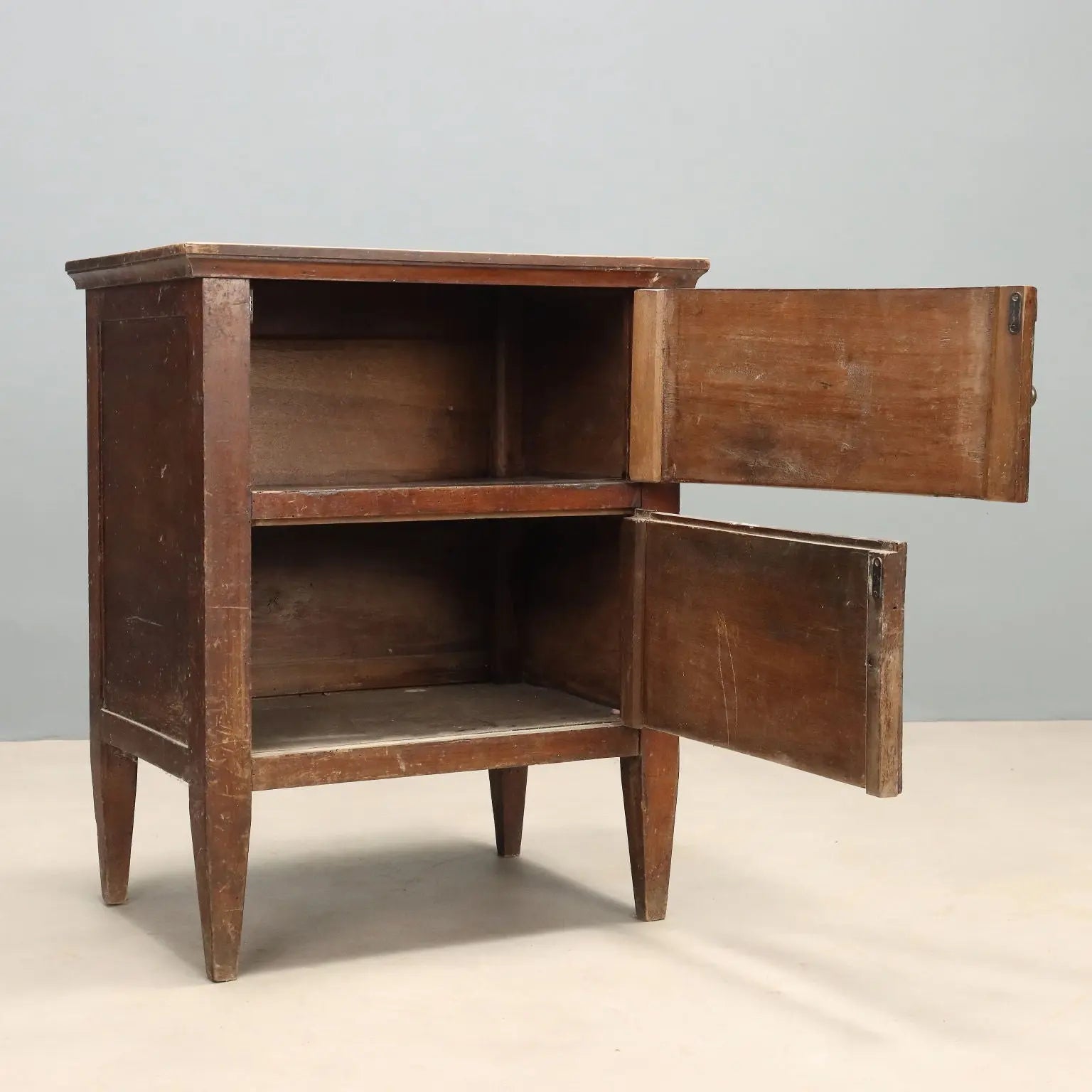 Directoire Walnut Nightstand - Italy 18th Century