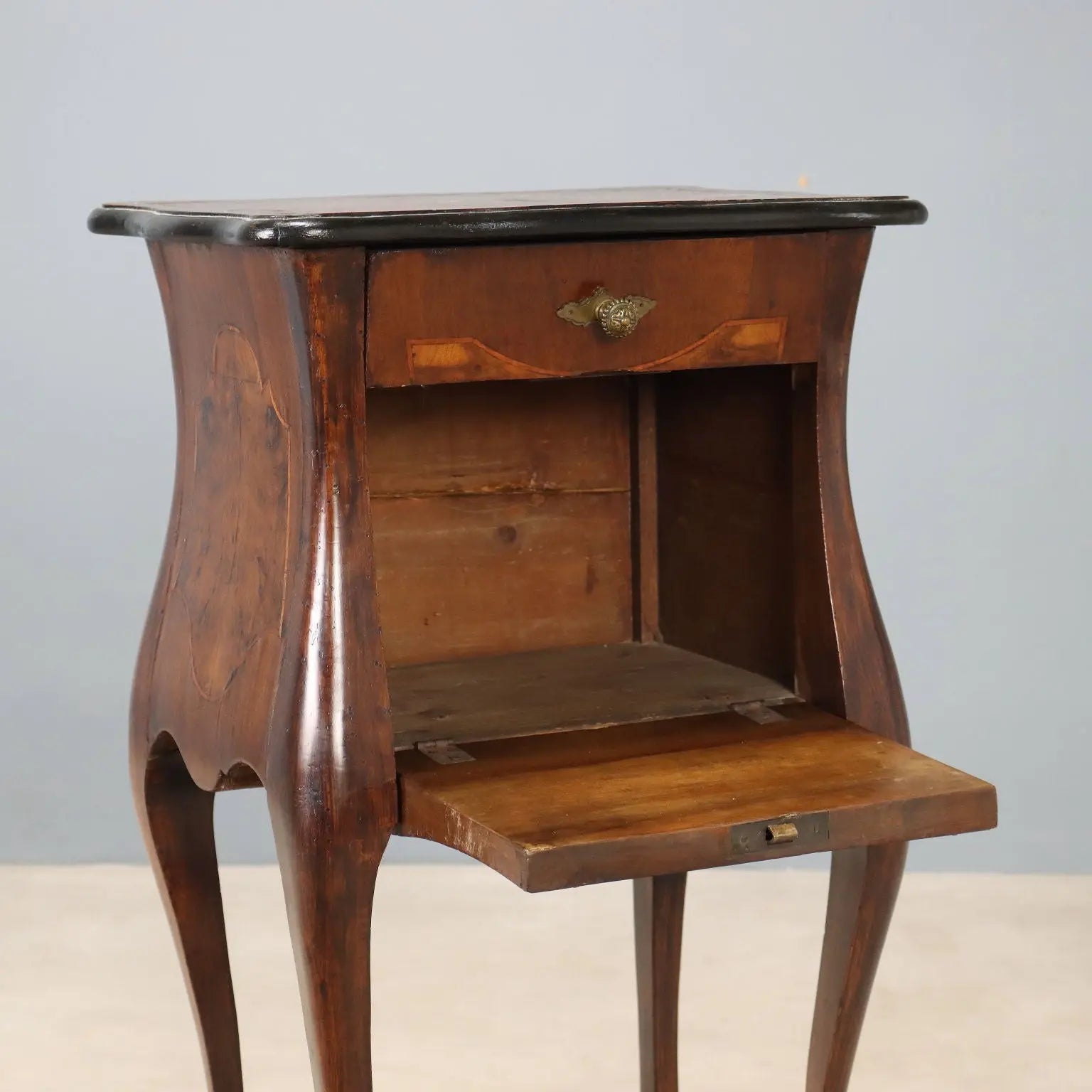 Barocchetto Walnut Nightstand, 19th Century Italy