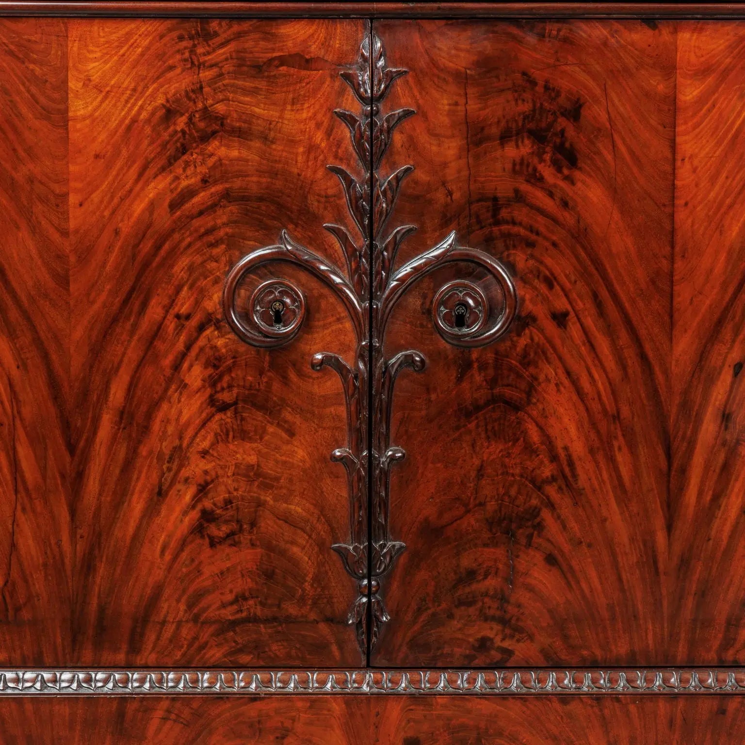 Antique Cupboards Restoration Chestnut Mahogany Marble XIX Century - Lucca, Second Decade of the XIX Century | Antiques  Cupboards