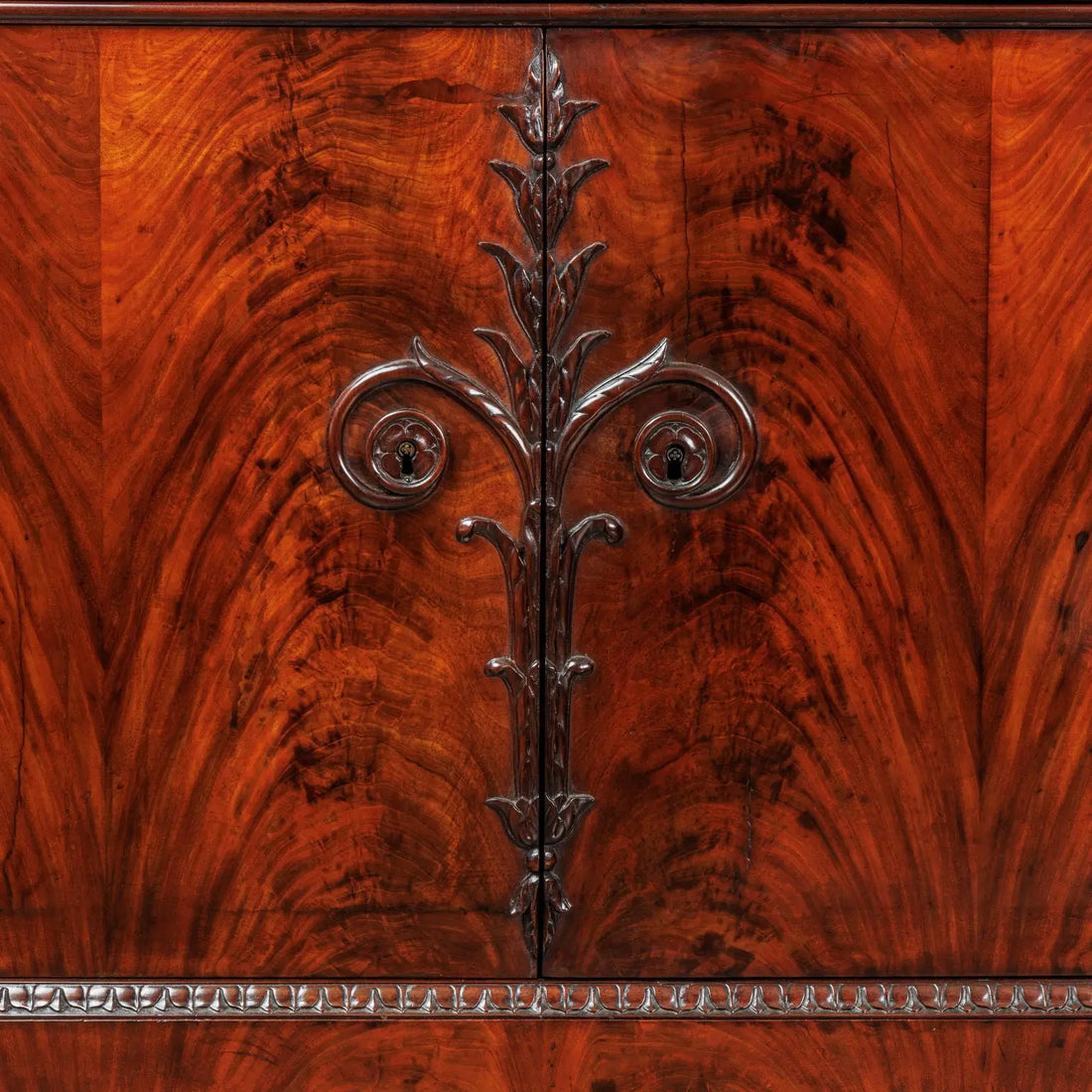 Antique Cupboards Restoration Chestnut Mahogany Marble XIX Century - Lucca, Second Decade of the XIX Century | Antiques  Cupboards