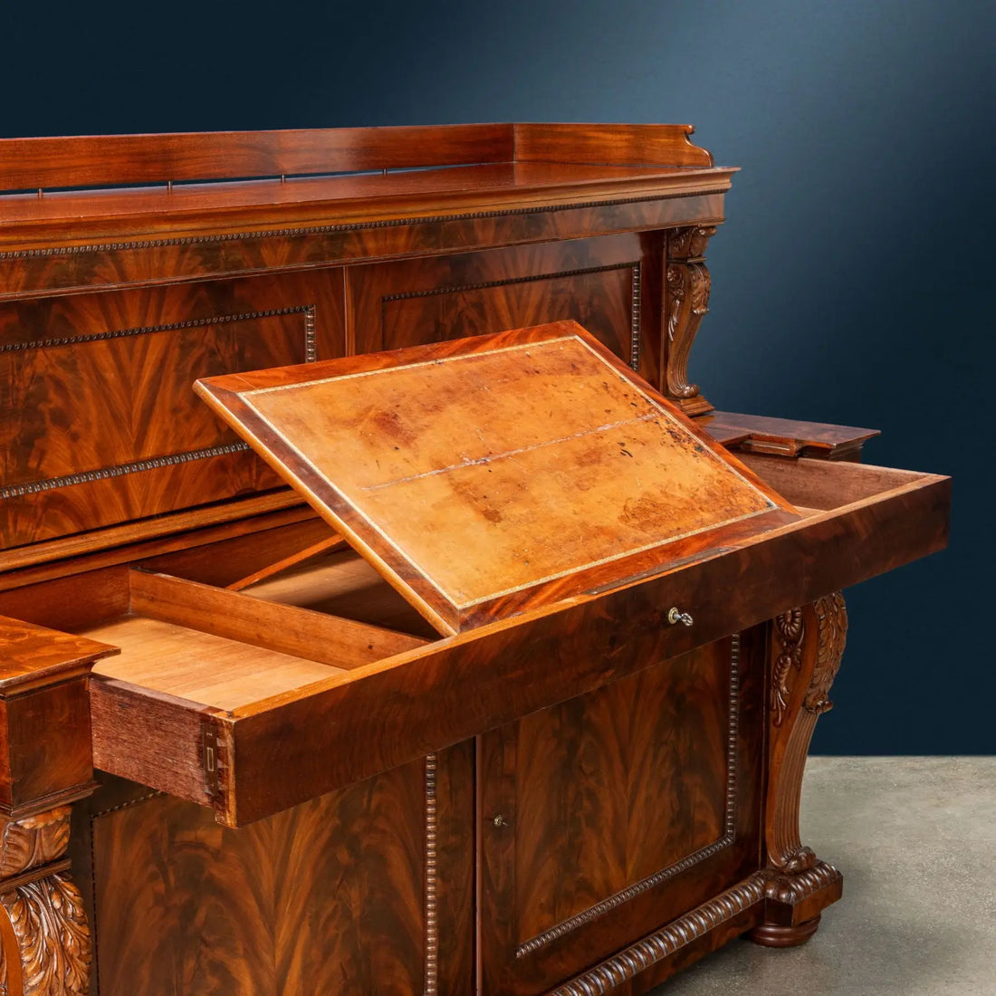 Henry Thomas Peters Desk - Genoa 1840