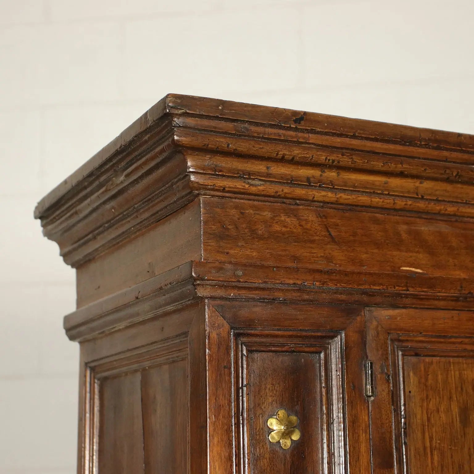 Emilian Baroque Sideboard in Walnut
