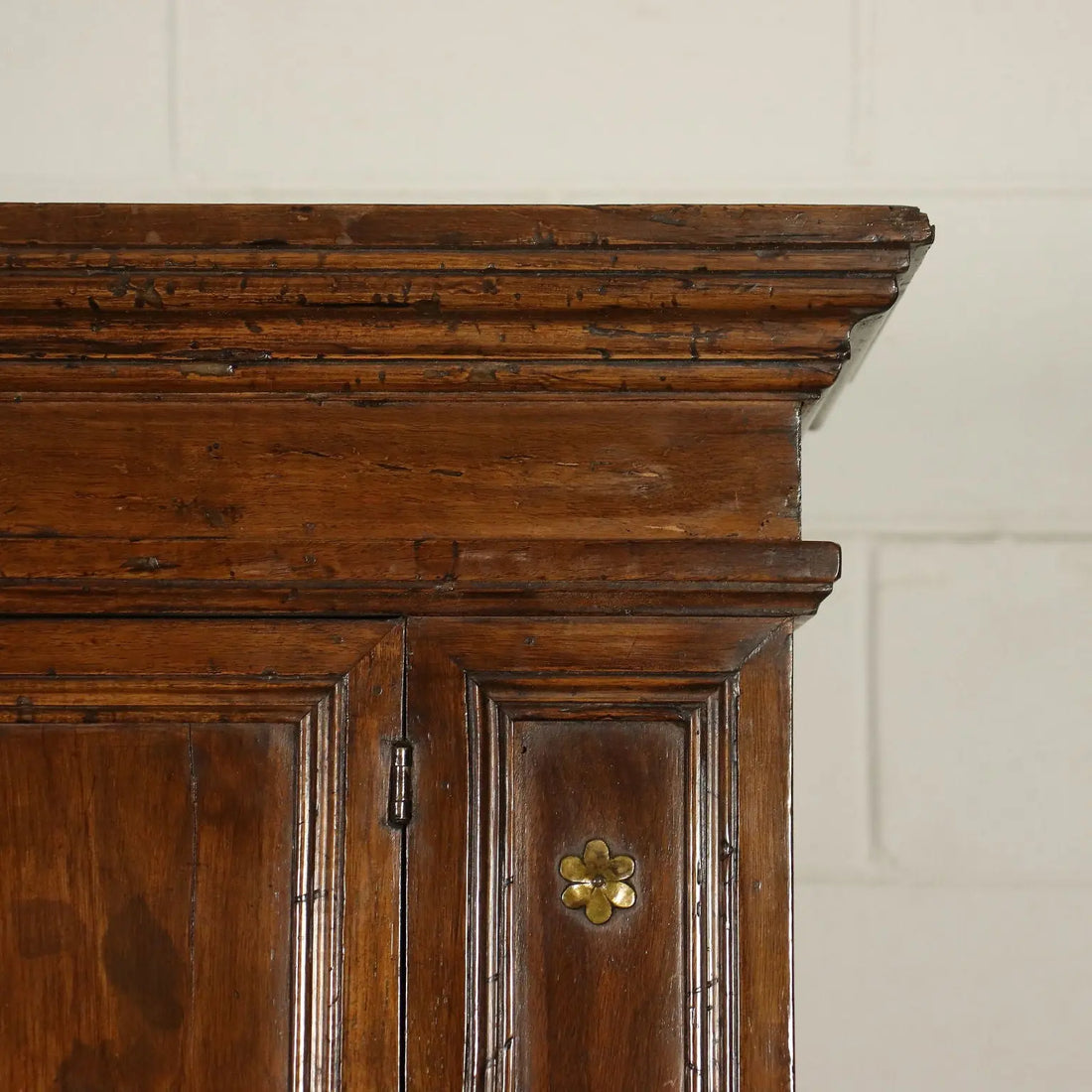 Emilian Baroque Sideboard in Walnut