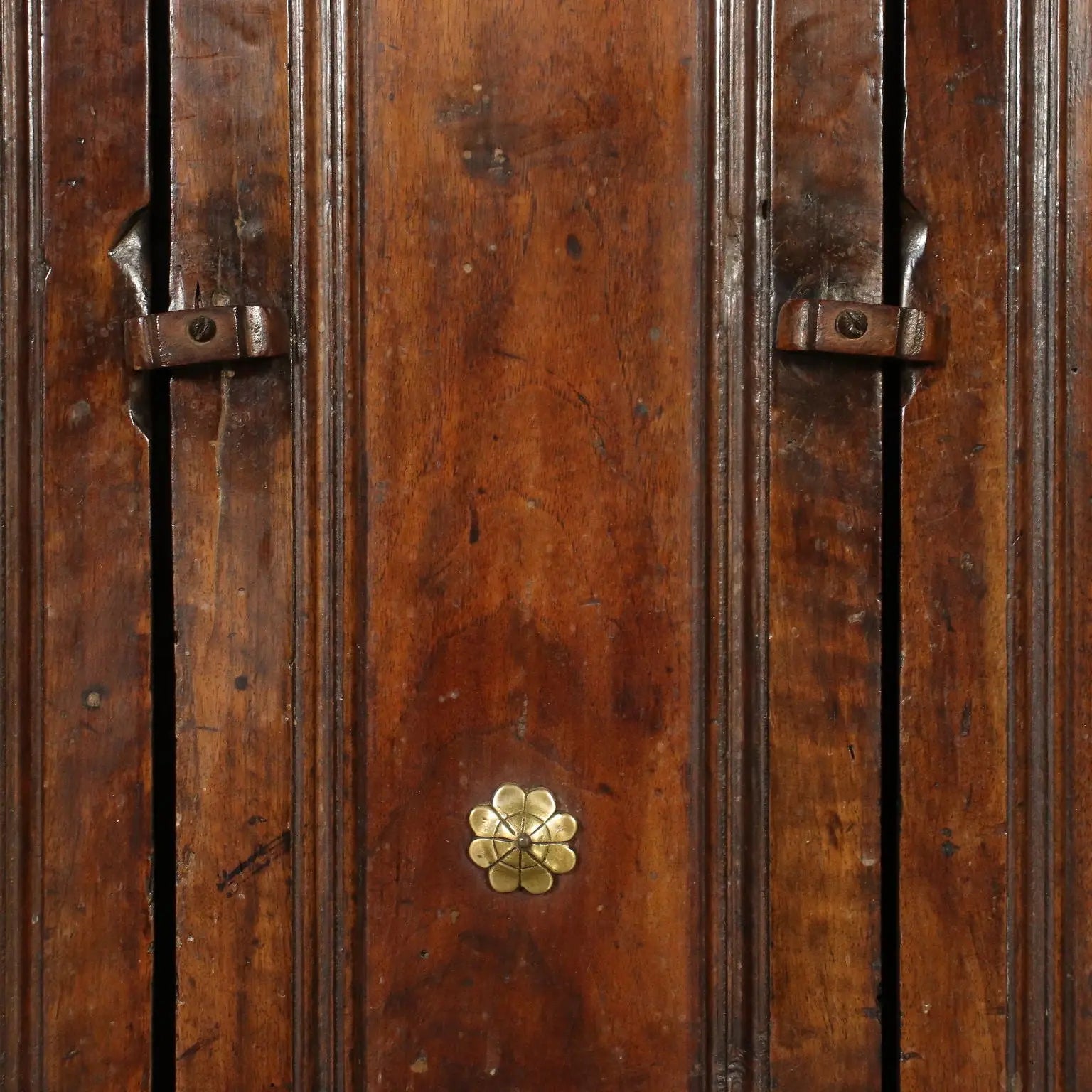 Emilian Baroque Sideboard in Walnut