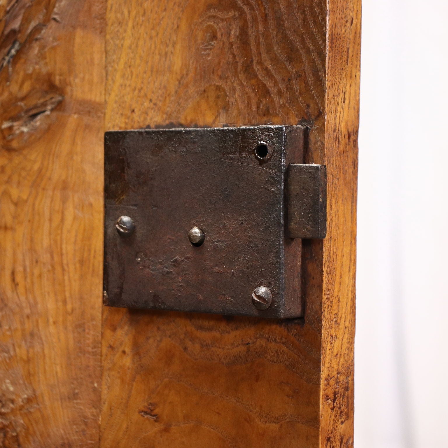  | Antiques  Cupboards