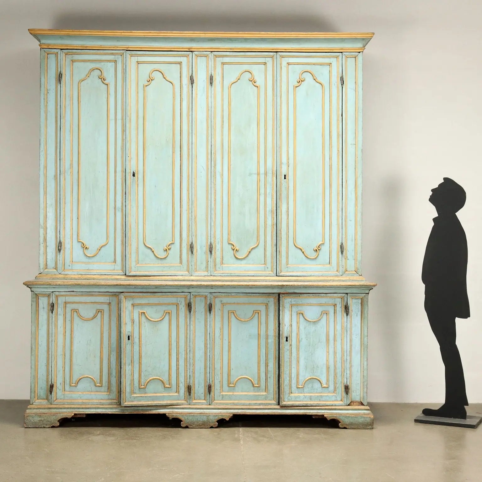 Antique Cupboard Baroque Style Mid XVIII Century Lacquered Wood - Parma Mid 18th century | Antiques | Cupboards