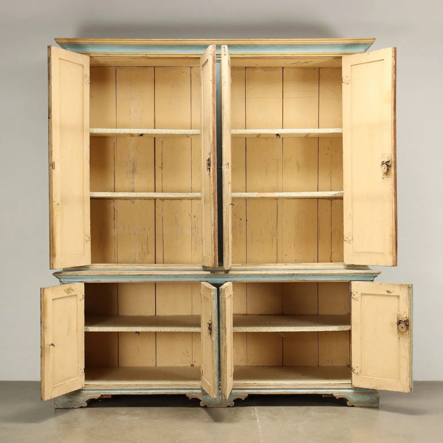 Antique Cupboard Baroque Style Mid XVIII Century Lacquered Wood - Parma Mid 18th century | Antiques | Cupboards