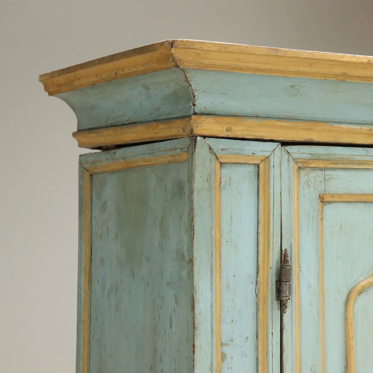 Antique Cupboard Baroque Style Mid XVIII Century Lacquered Wood - Parma Mid 18th century | Antiques | Cupboards