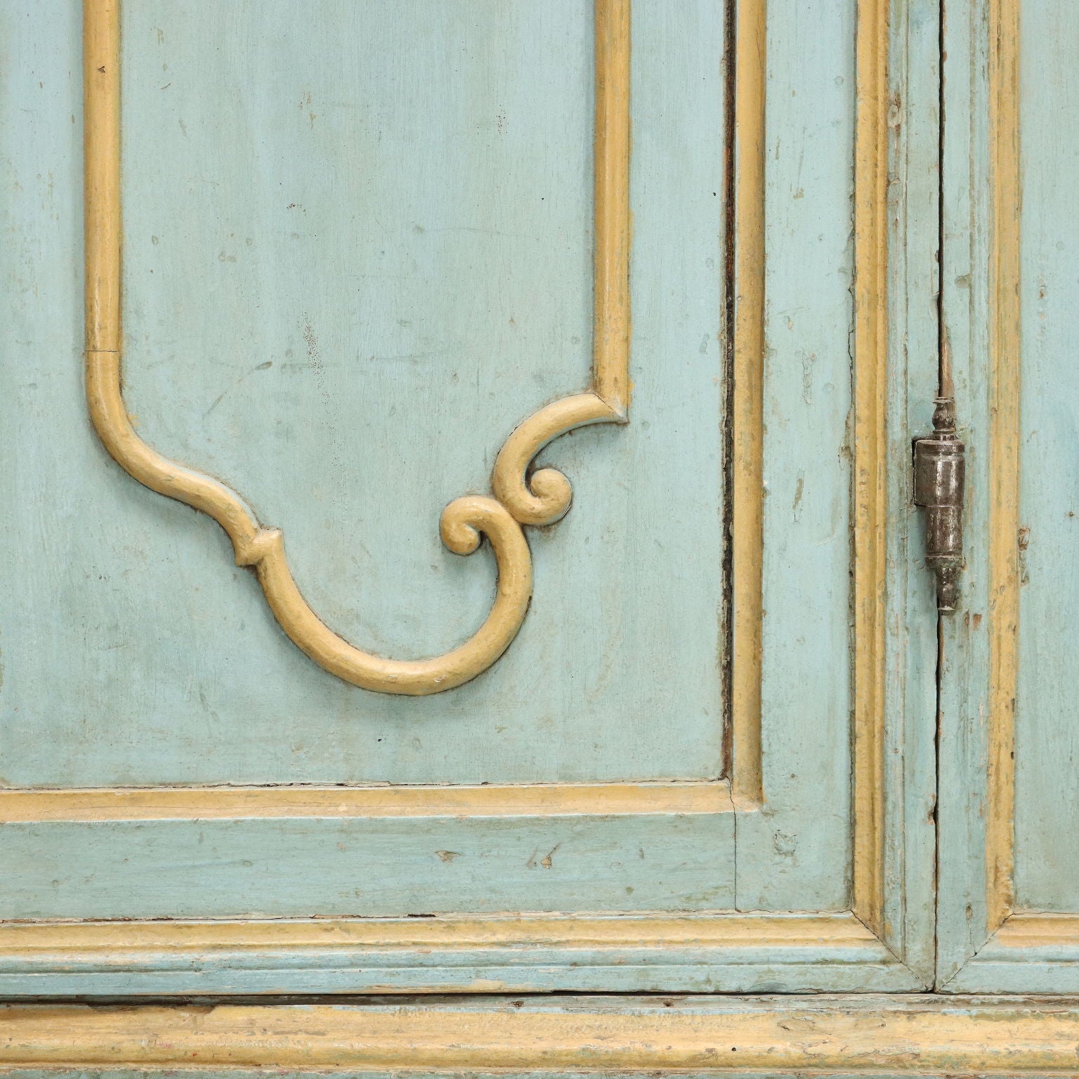  | Antiques  Cupboards