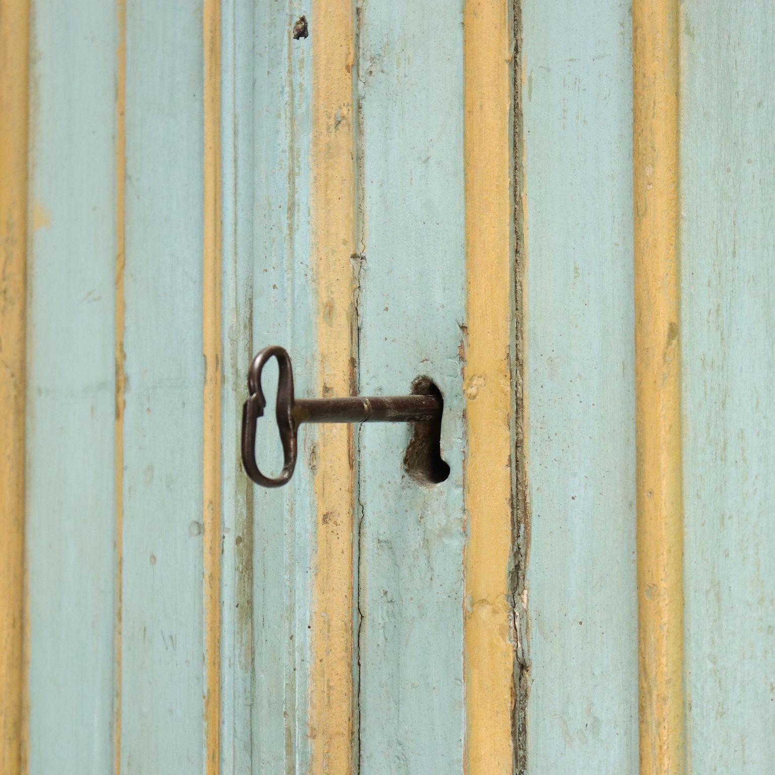  | Antiques  Cupboards