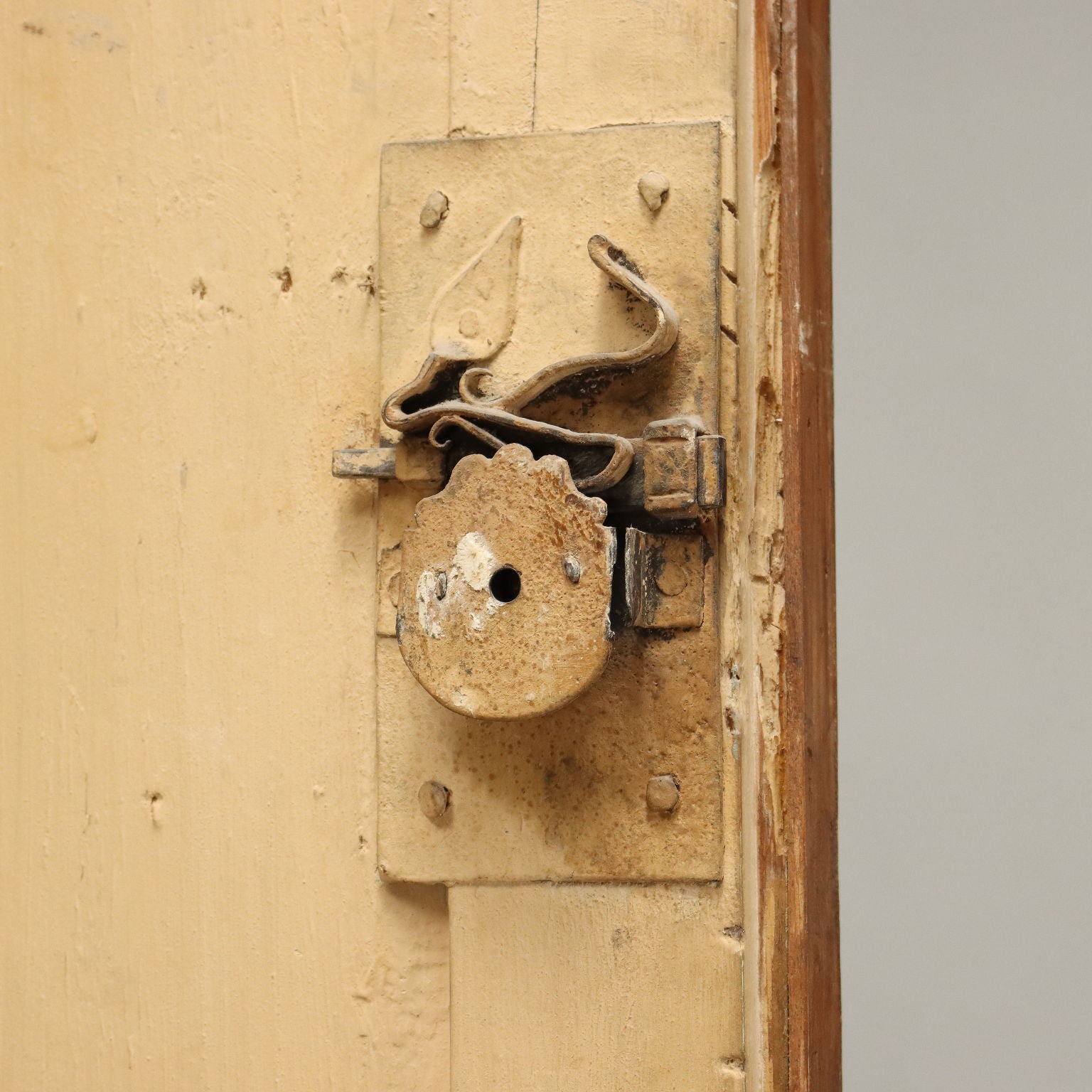  | Antiques  Cupboards