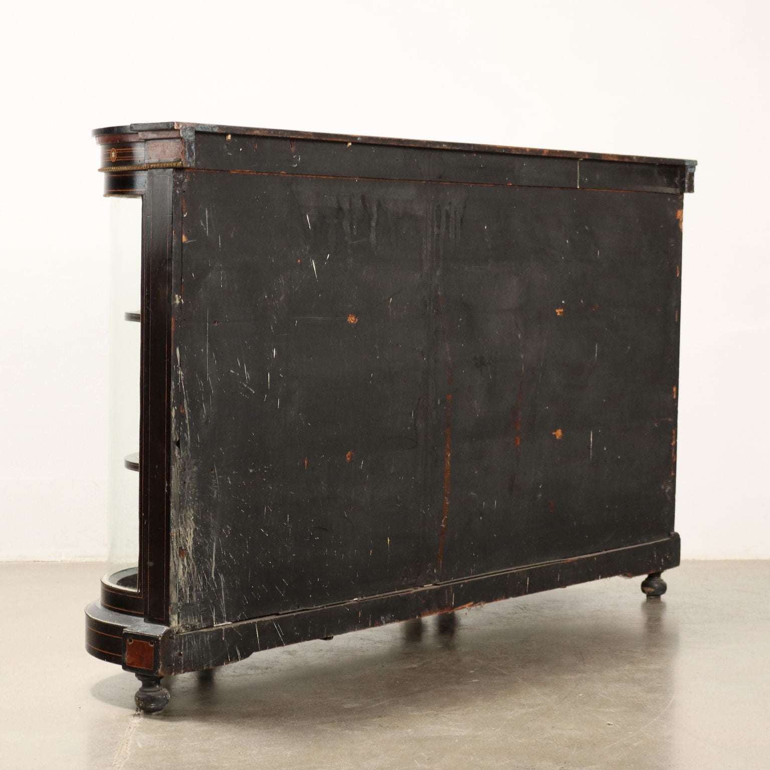  | Antiques  Cupboards