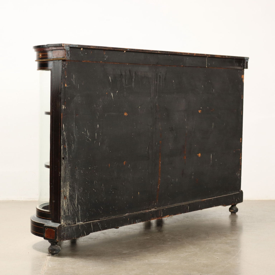  | Antiques  Cupboards