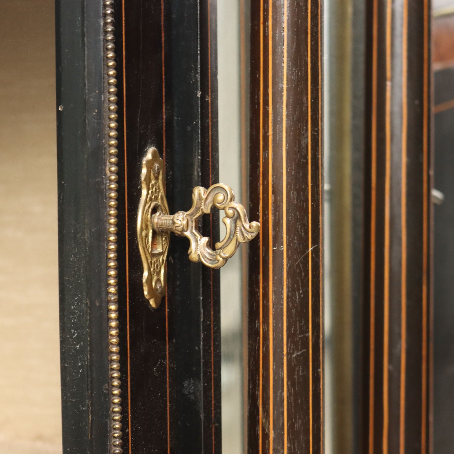  | Antiques  Cupboards