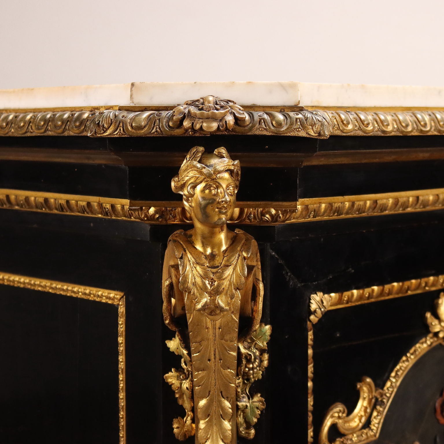  | Antiques  Cupboards