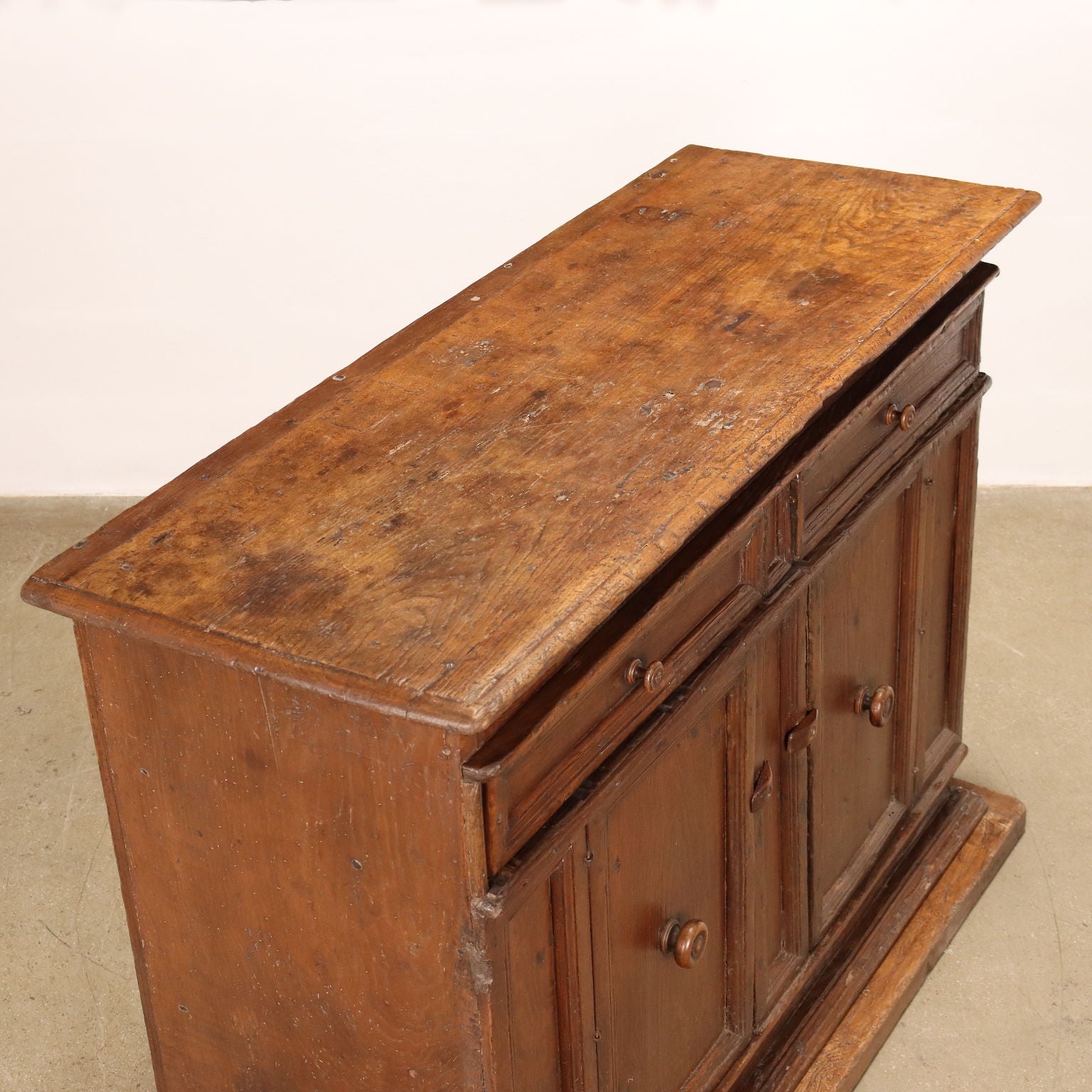 Ancient Cupboard Chestnut Central Italy Early '600 Antiques - Central Italy, Early XVII Century | Antiques  Cupboards