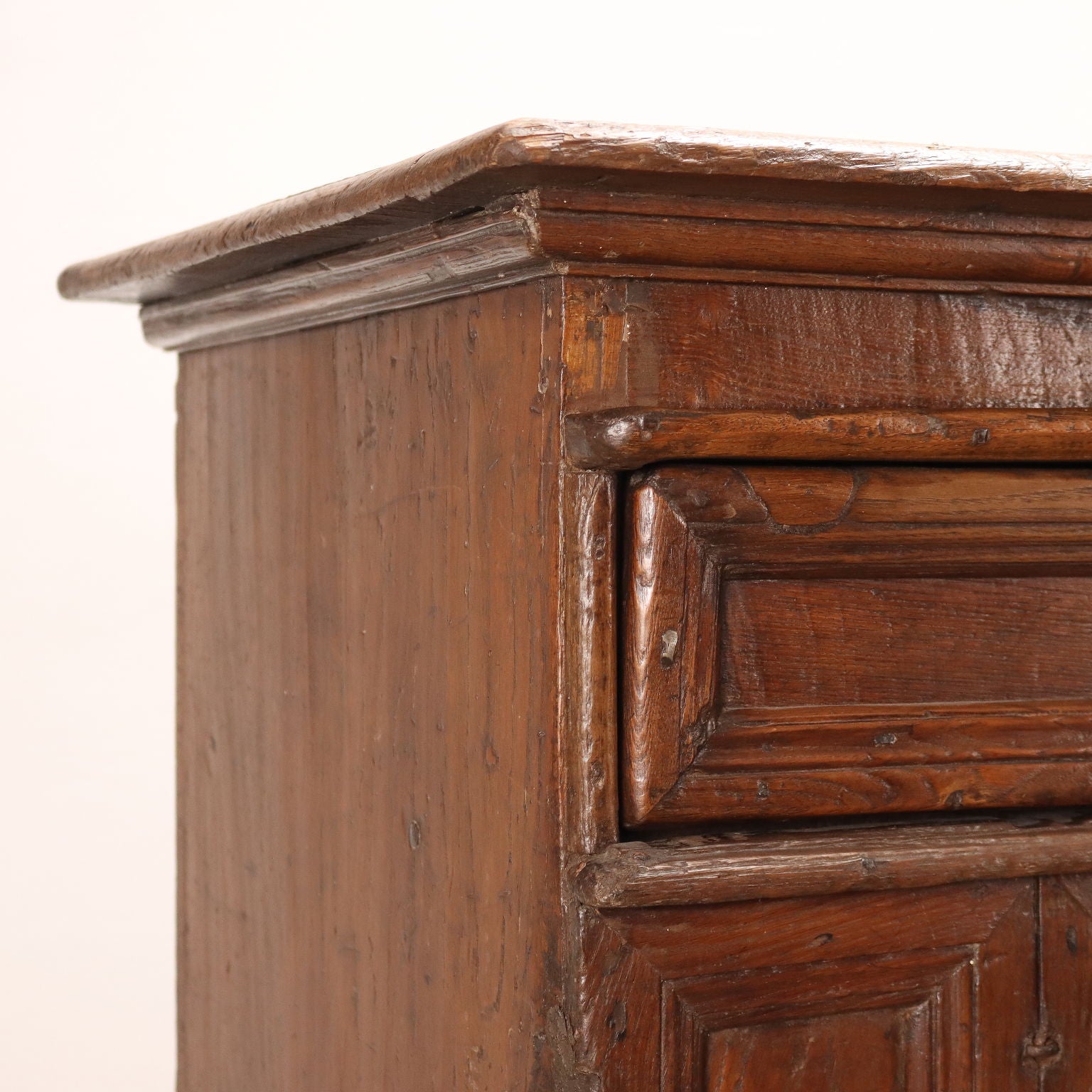 Ancient Cupboard Chestnut Central Italy Early '600 Antiques - Central Italy, Early XVII Century | Antiques  Cupboards