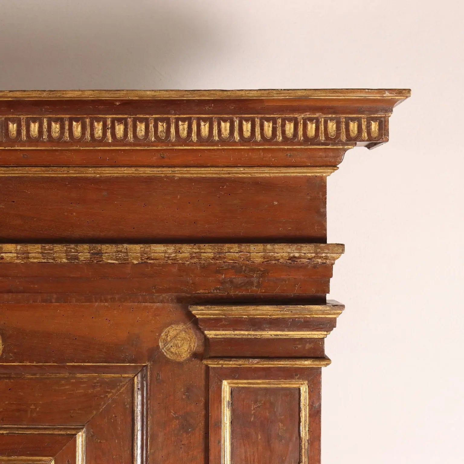Sideboard with Superstructure in Alder - Italy, 17th Century