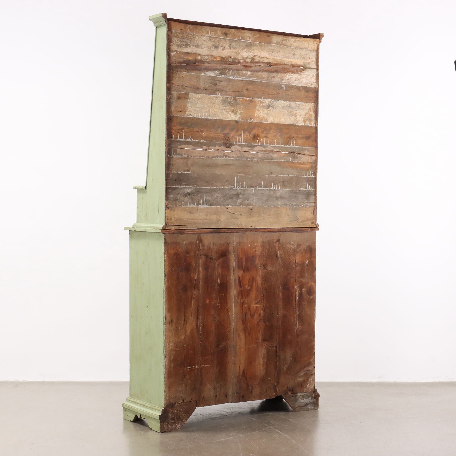  | Antiques  Cupboards