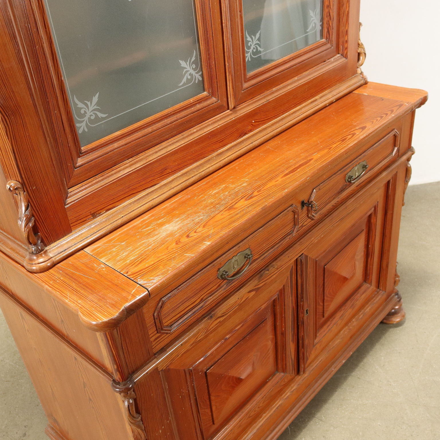 Ancient Cupboard Umbertino Northern Italy XIX Century - Northern Italy, Late XIX Century | Antiques  Cupboards