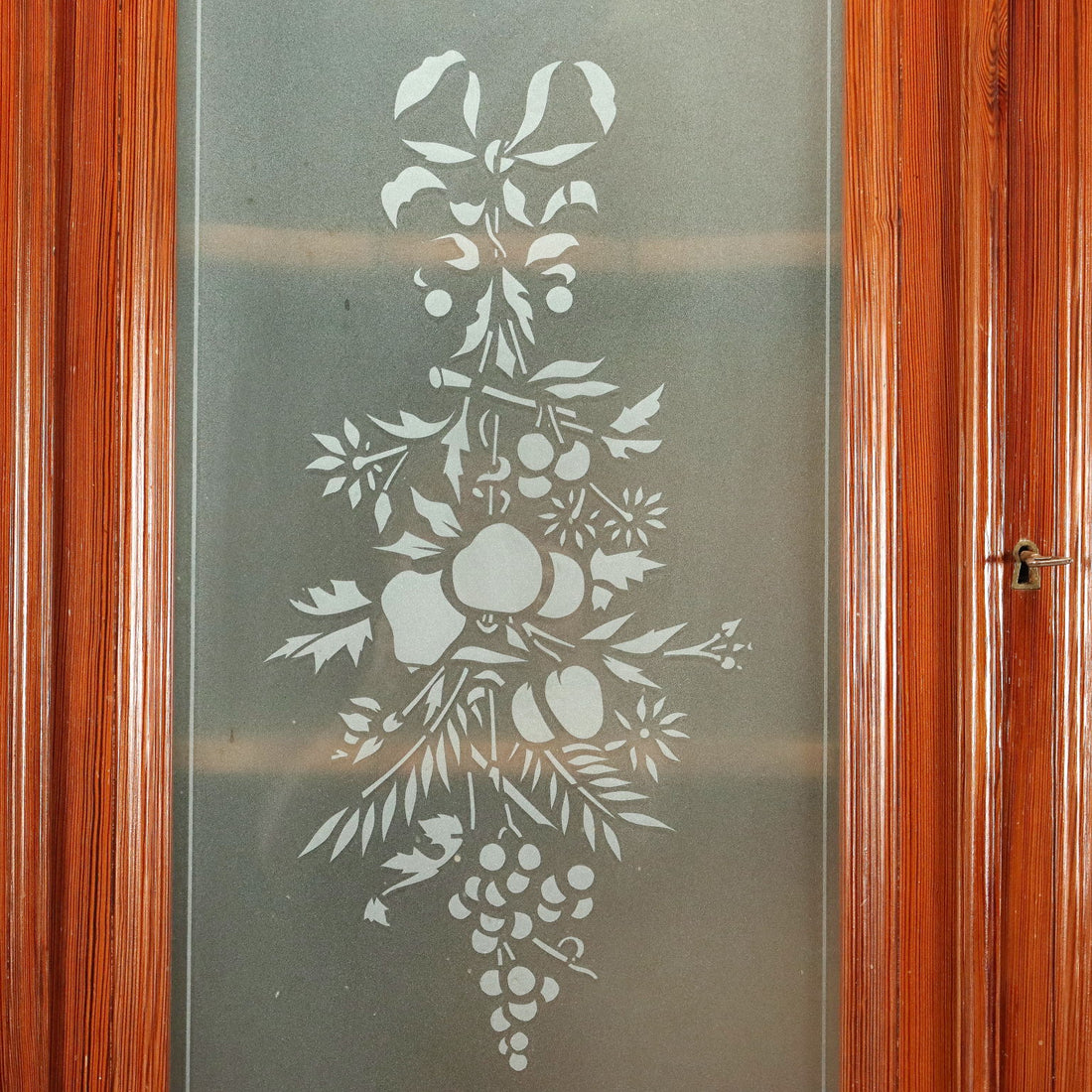 Ancient Cupboard Umbertino Northern Italy XIX Century - Northern Italy, Late XIX Century | Antiques  Cupboards