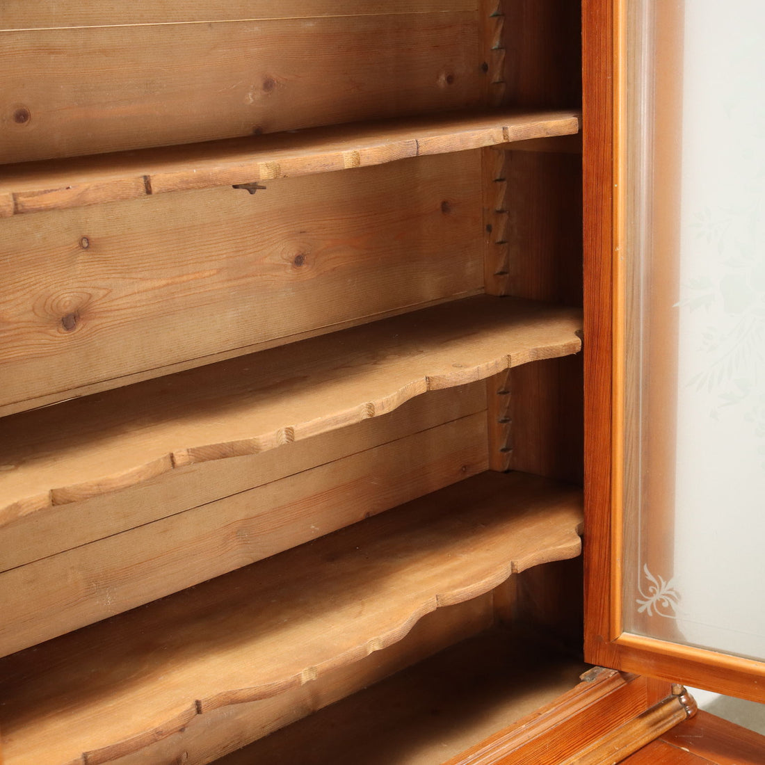 Ancient Cupboard Umbertino Northern Italy XIX Century - Northern Italy, Late XIX Century | Antiques  Cupboards