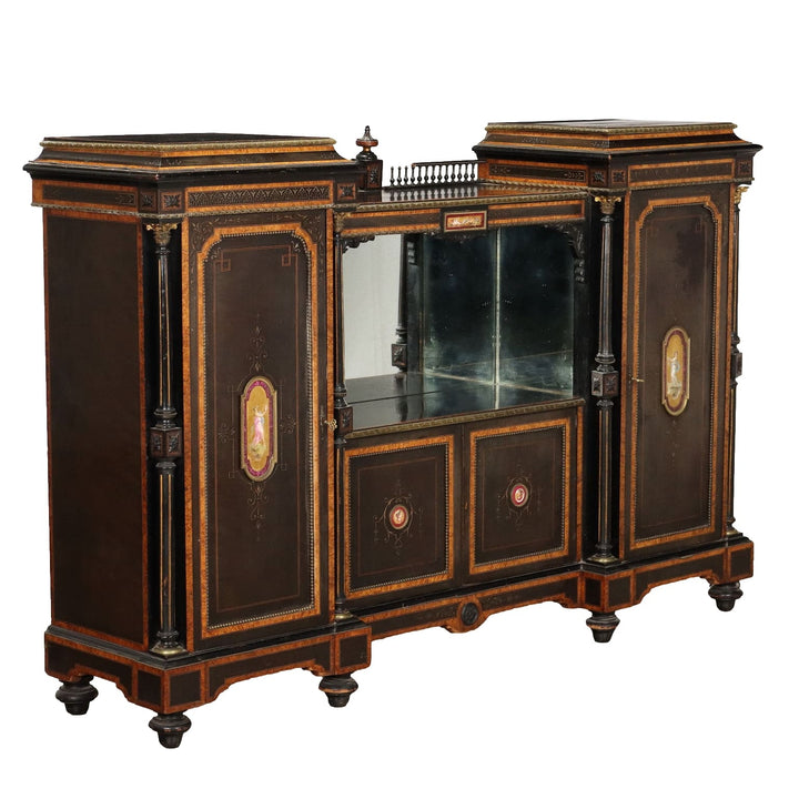 Ancient British Cabinet Early XX Century - England, Early XX Century | Antiques  Cupboards