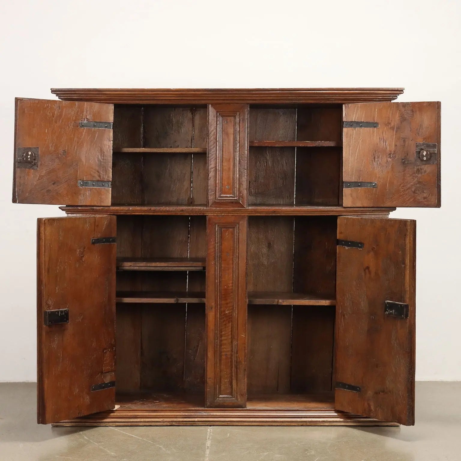 Double-Body Sideboard Emilia 17th Century