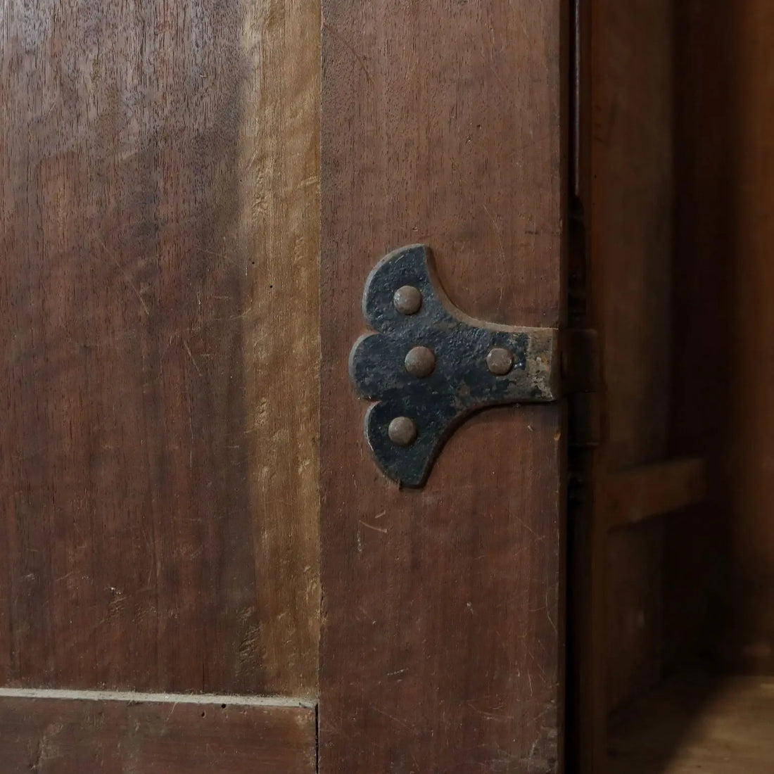 Antique Cupboard Walnut Poplar Italy XVIII Century - Lombardy, Mid XVIII Century | Antiques | Cupboards
