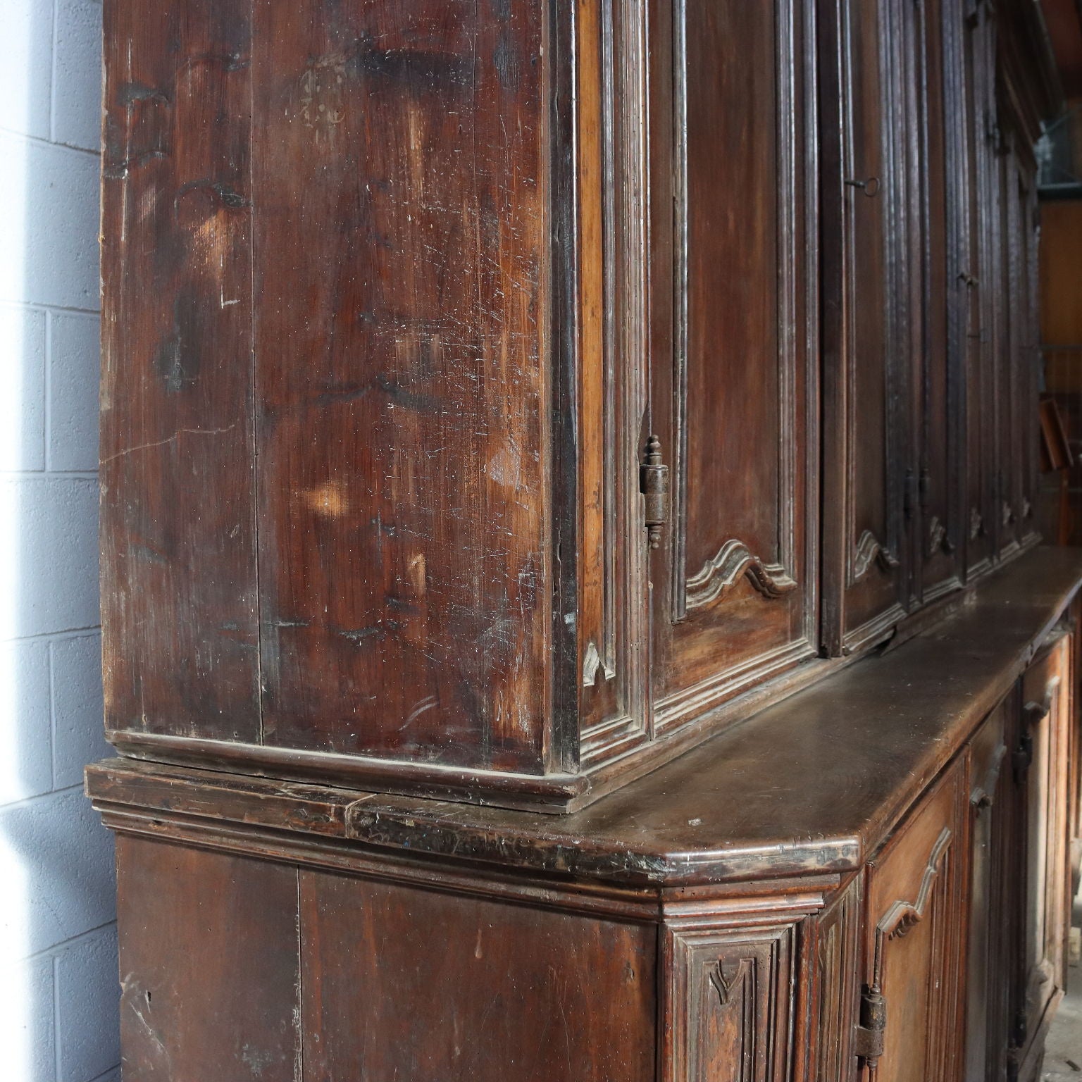  | Antiques  Cupboards