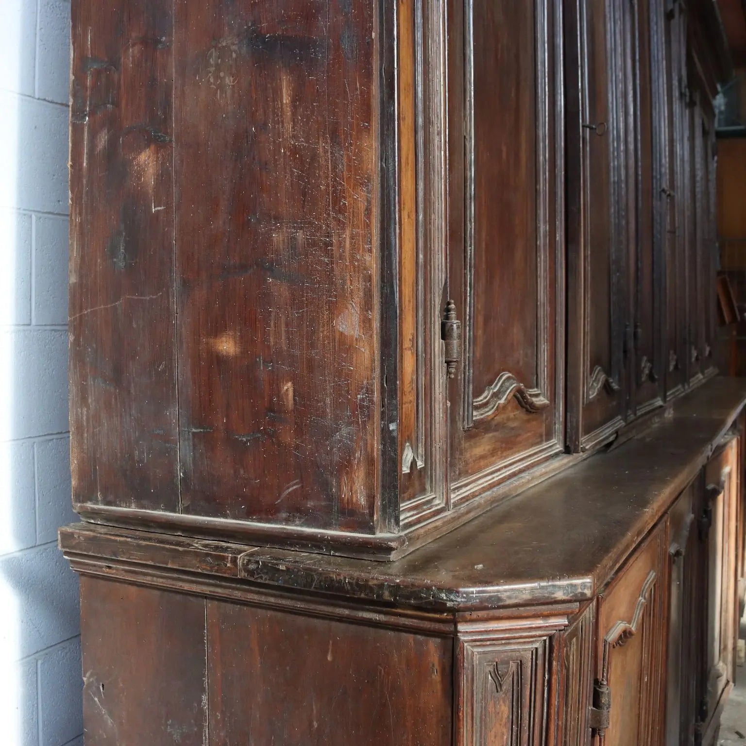 Antique Cupboard Walnut Poplar Italy XVIII Century - Lombardy, Mid XVIII Century | Antiques | Cupboards