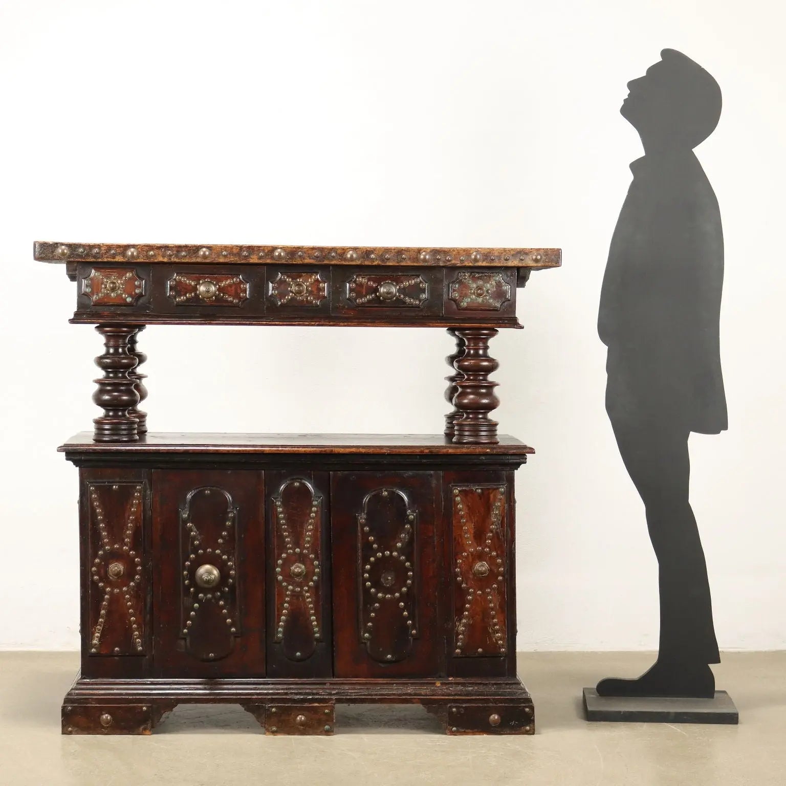 Antique Cupboard with Upper Part Baroque Style Walnut '900 - Early, XX Century | Antiques | Cupboards